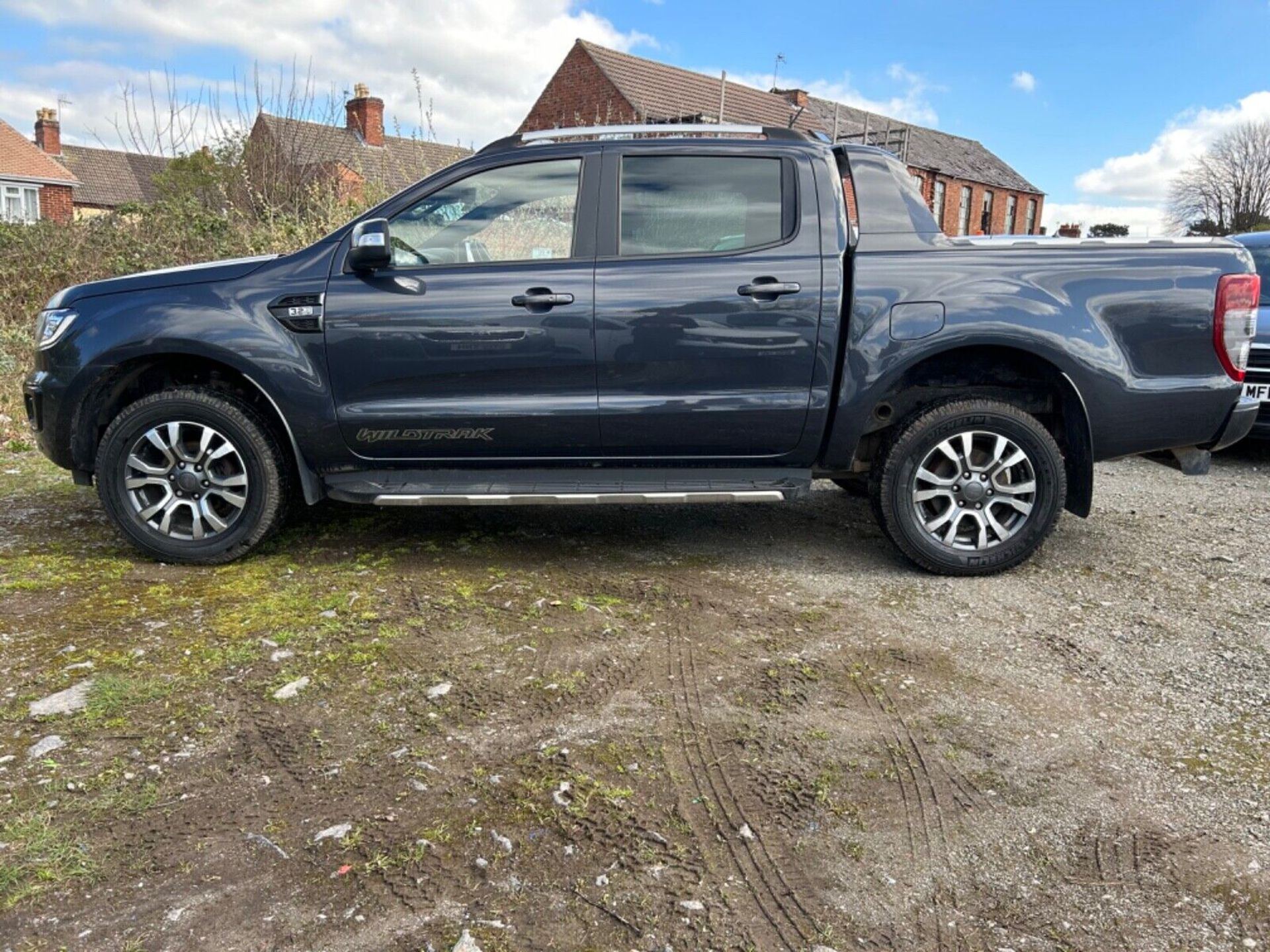 2020 FORD RANGER WILDTRAK 3.2 AUTOMATIC DOUBLE CAB PICKUP TRUCK 4WD EURO 6 *RESERVE JUST REDUCED*. - Image 13 of 14