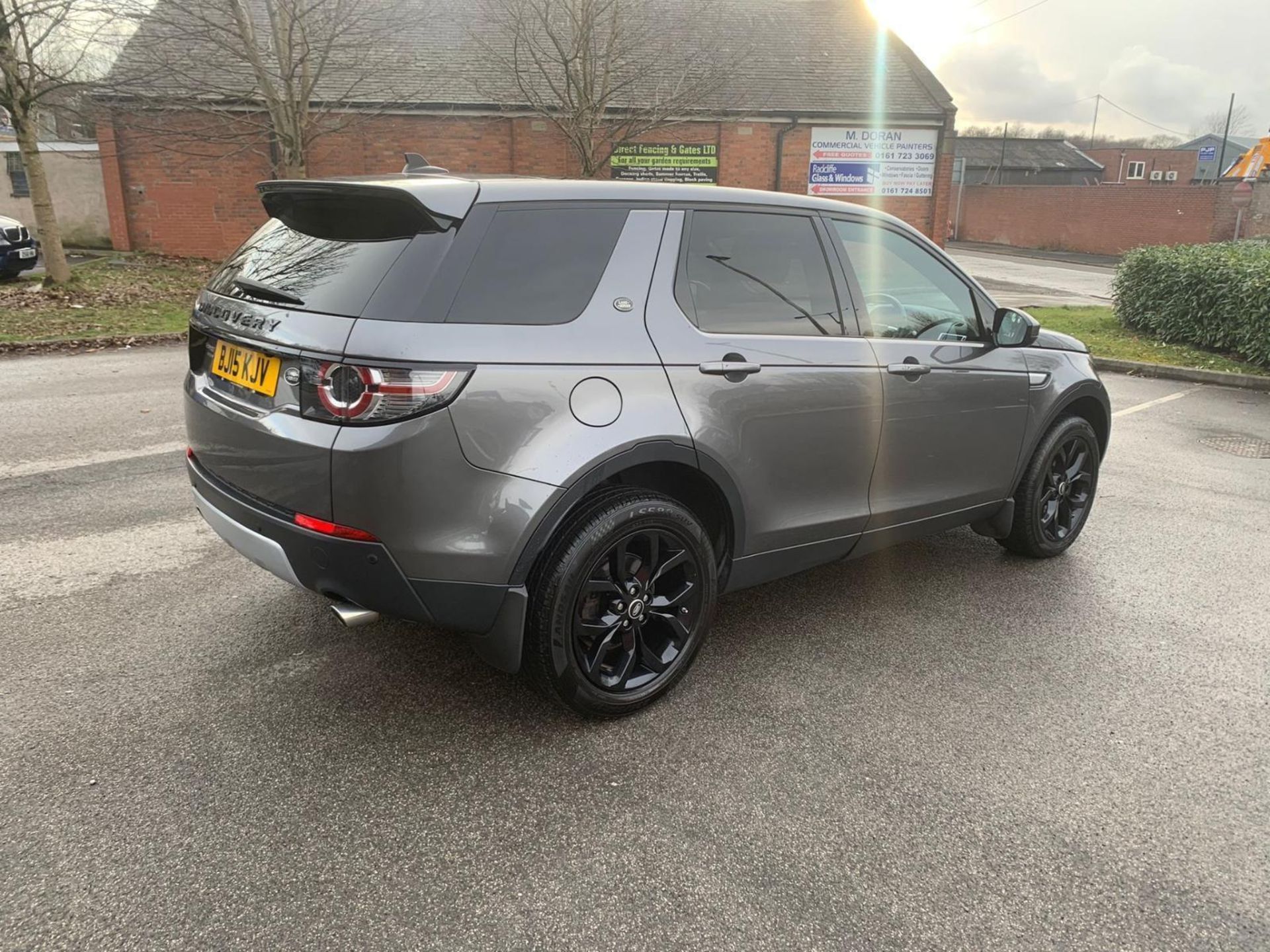 2015 LAND ROVER DISCOVERY SPORT 2.2 SD4 HSE 5DR AUTO ESTATE DIESEL AUTOMATIC - Image 9 of 12