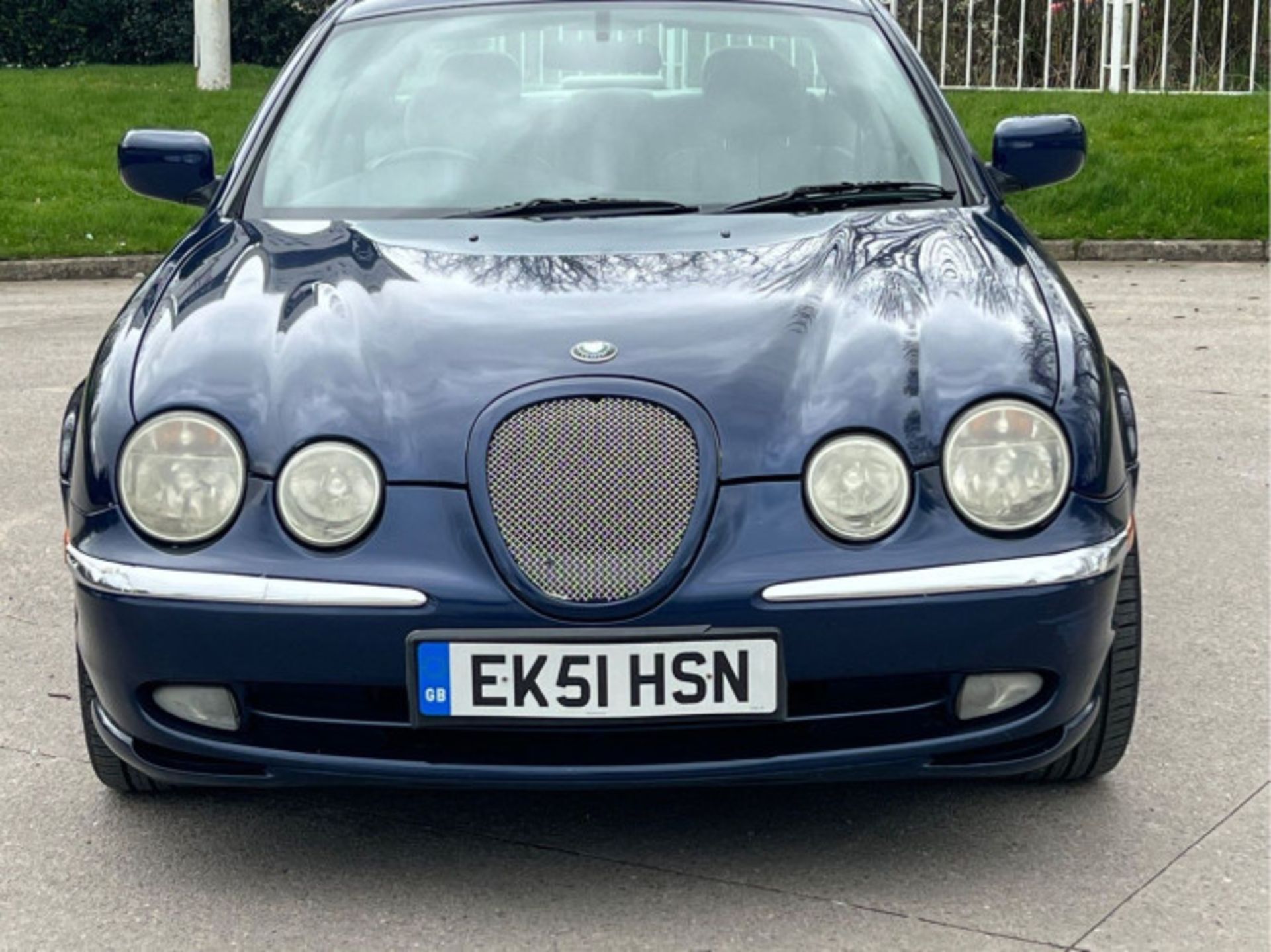 JAGUAR S-TYPE 3.0 V6 SPORT 4DR (2002) - Image 10 of 50