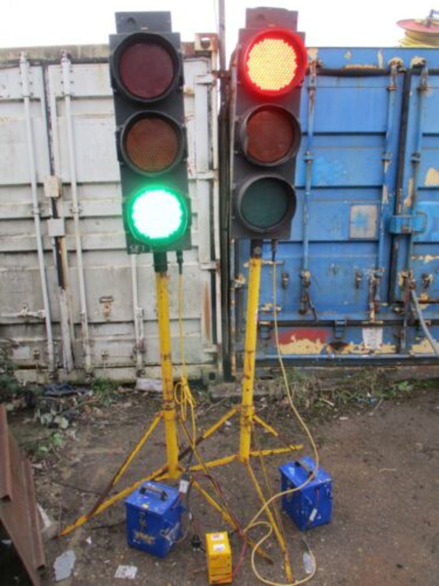 PIKE X LITE TRAFFIC LIGHTS PORTABLE LIGHT WEIGHT RADIO LIGHT BATTERY XL2 - Image 4 of 7