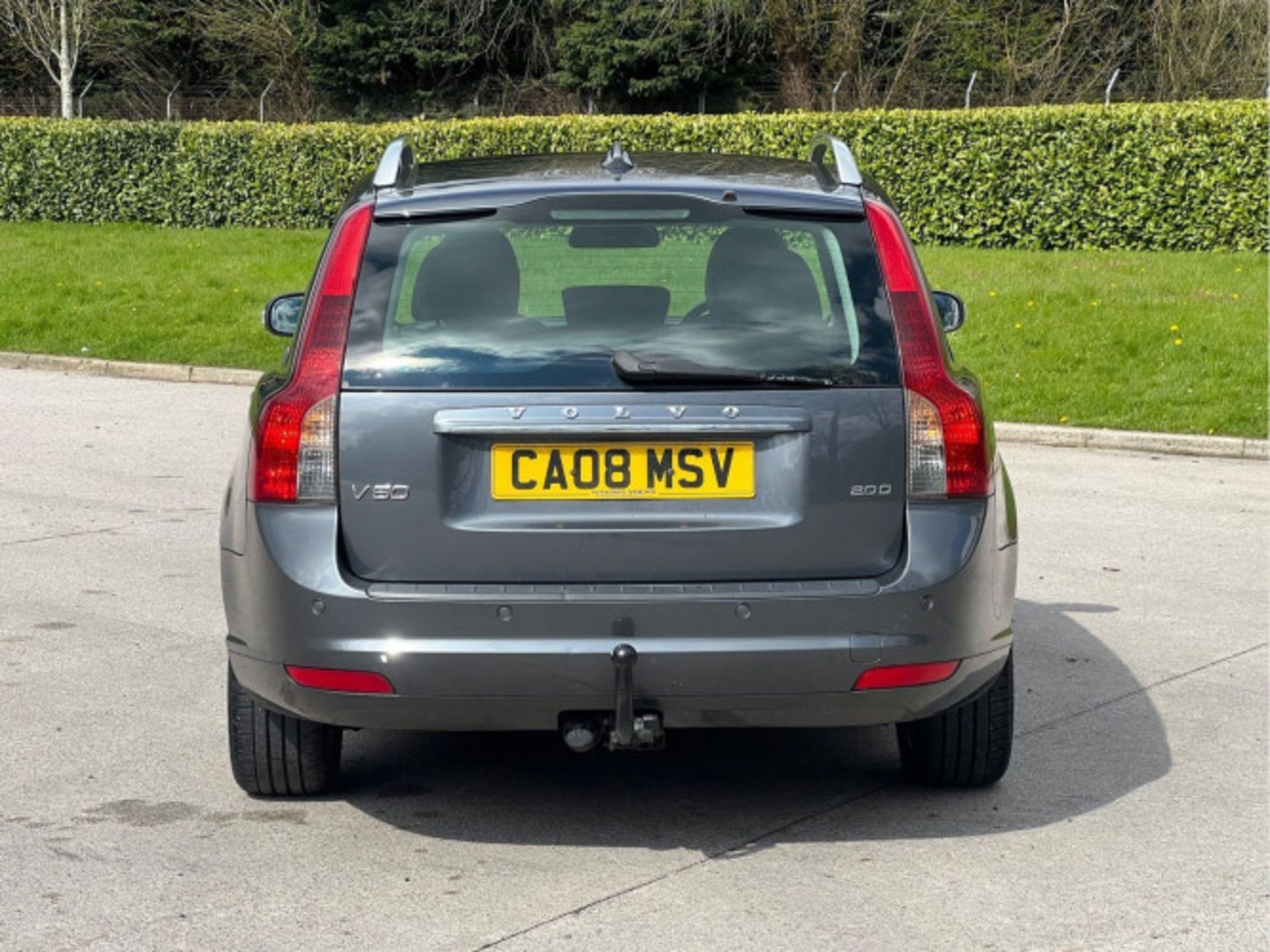 VOLVO V50 2.0D SE LUX EURO 4 5DR (2008) - Image 7 of 81