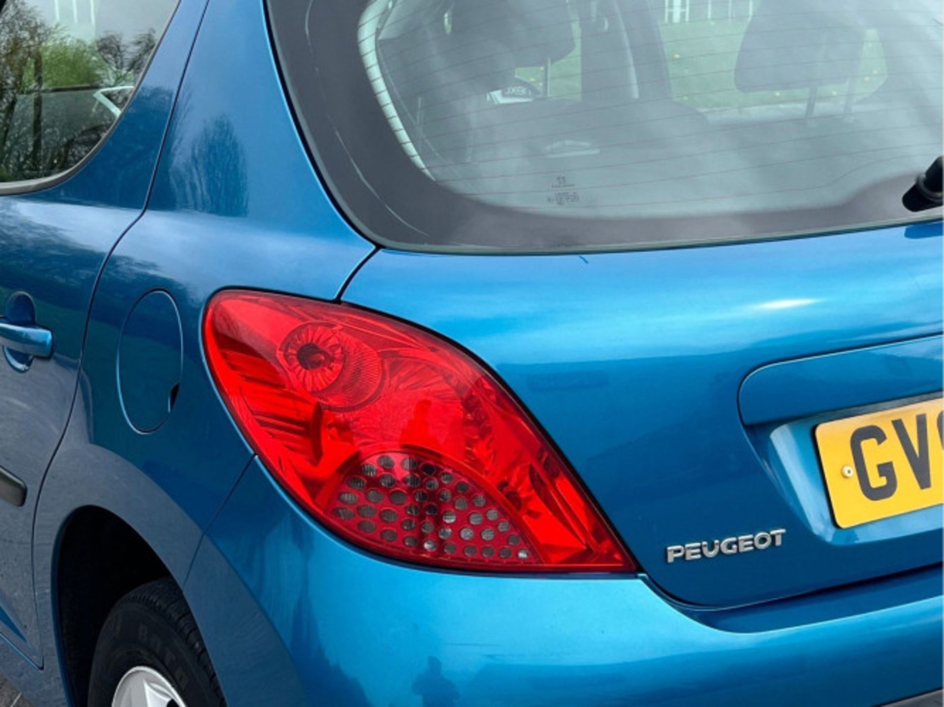 PEUGEOT 207 1.4 16V SPORT 5DR (2007) - Image 16 of 89