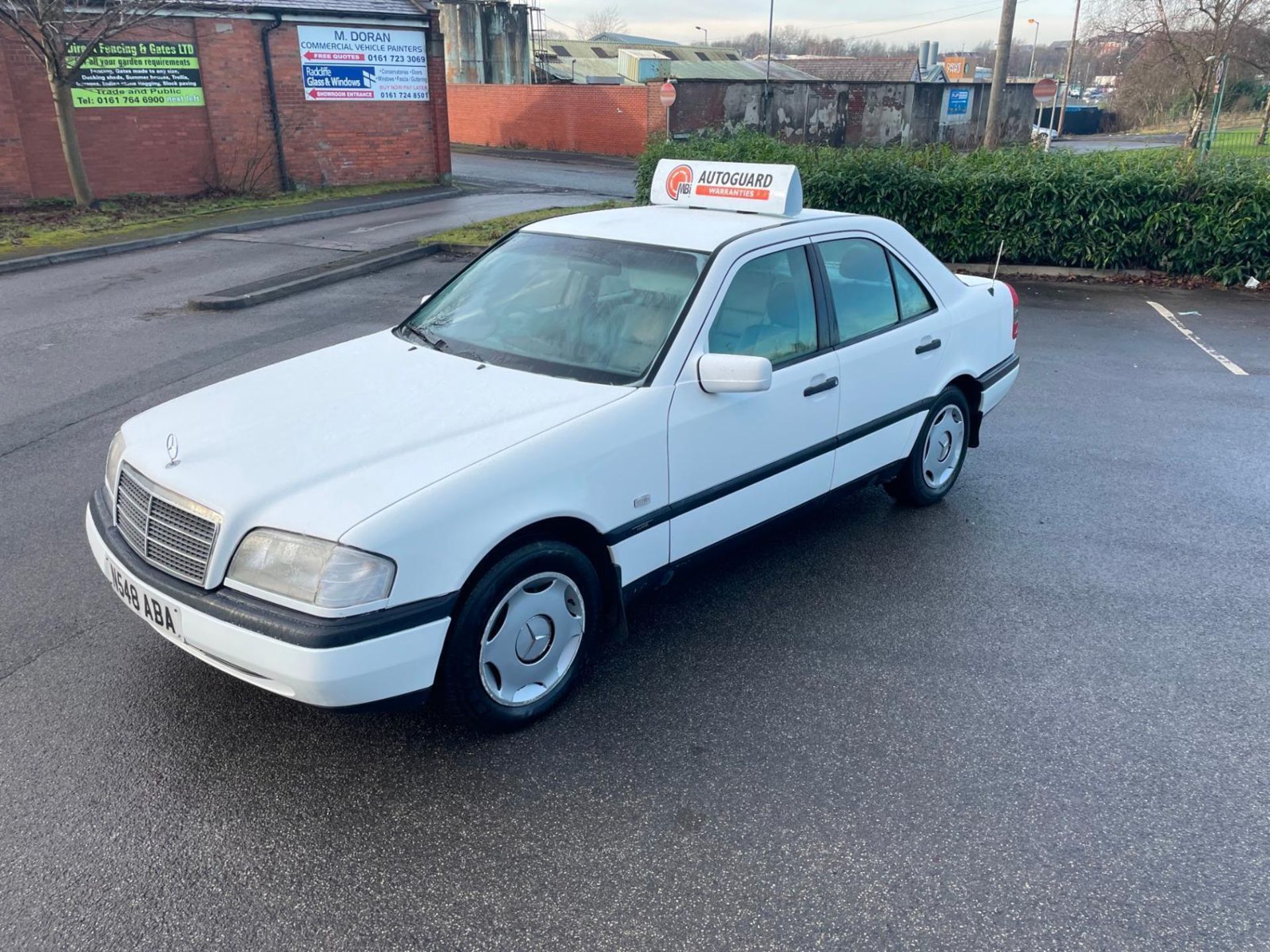 1996 MERCEDES-BENZ C CLASS C250 D CLASSIC 4DR SALOON DIESEL MANUAL