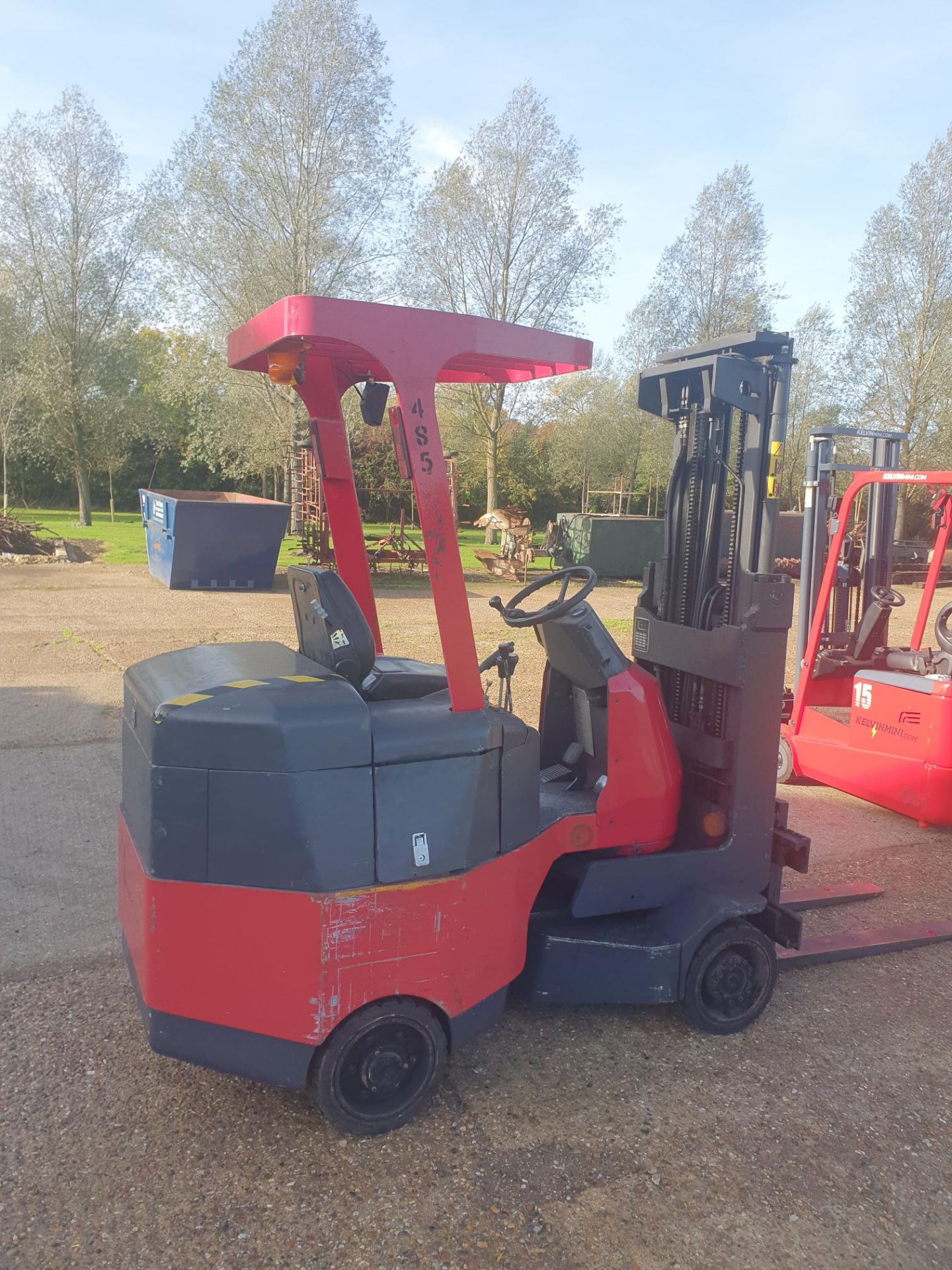 TIGHT ON SPACE? FLEXI ARTICULATED FORKLIFT - Image 6 of 7