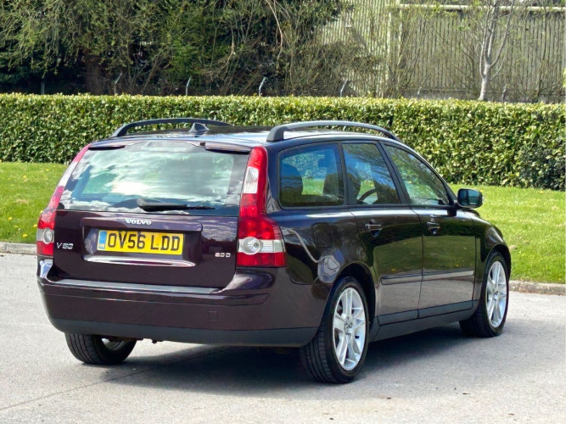 VOLVO V50 2.0D SE 5DR (2006) - Image 7 of 74