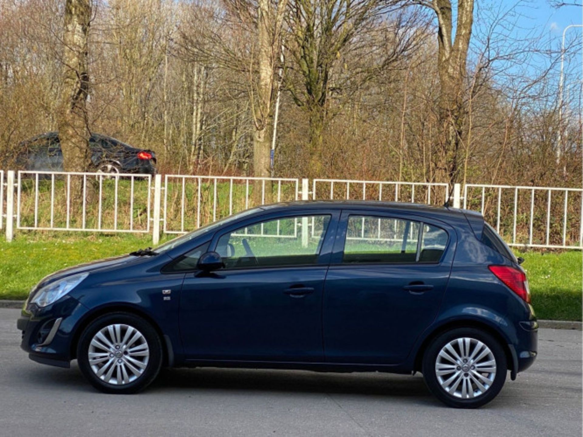 VAUXHALL CORSA 1.3 CDTI ECOFLEX EXCITE EURO 5 5DR (A/C) (2011) - Image 8 of 38