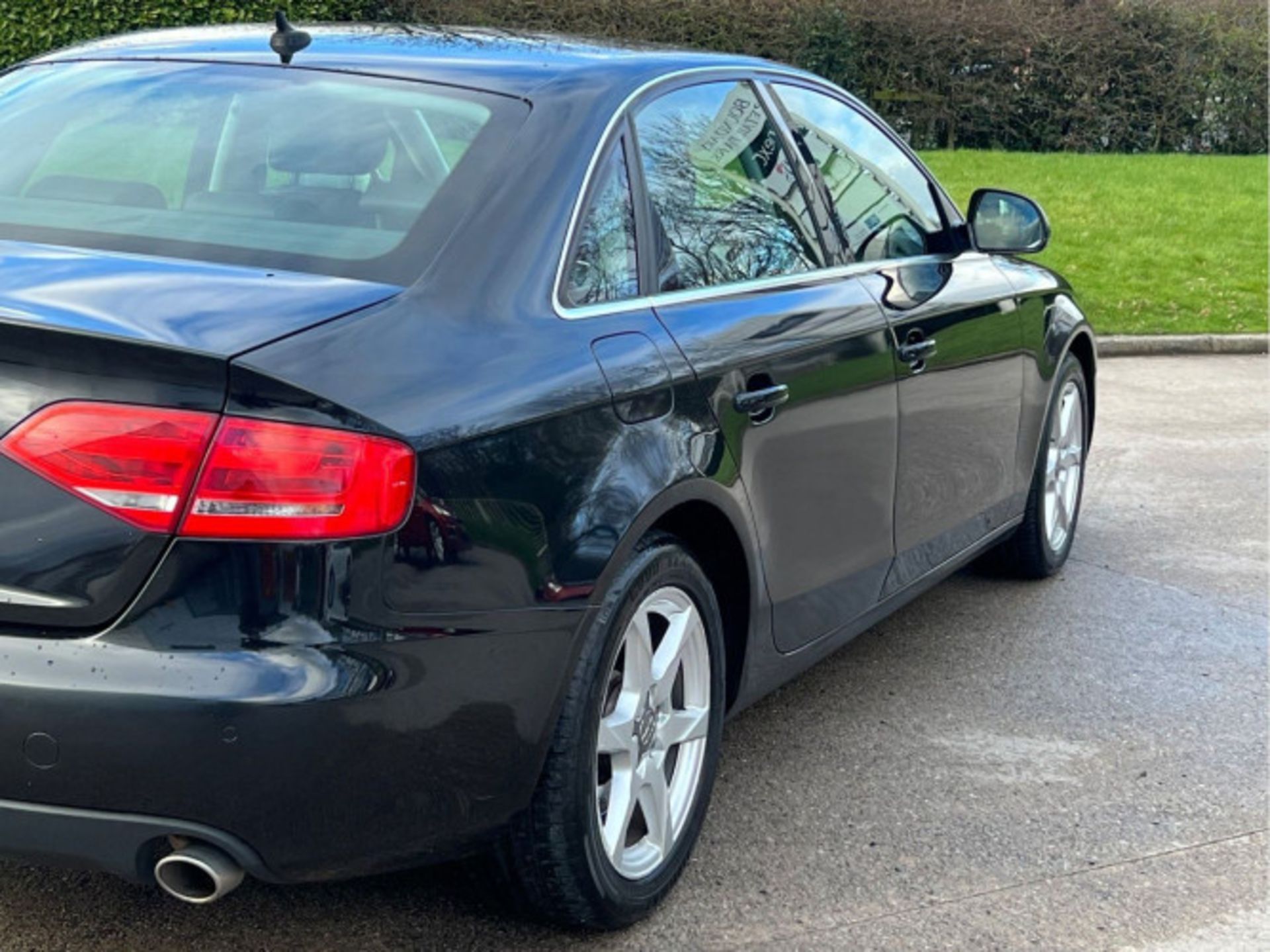 AUDI A4 2.7 TDI SE MULTITRONIC 4DR (2008) - Image 16 of 54