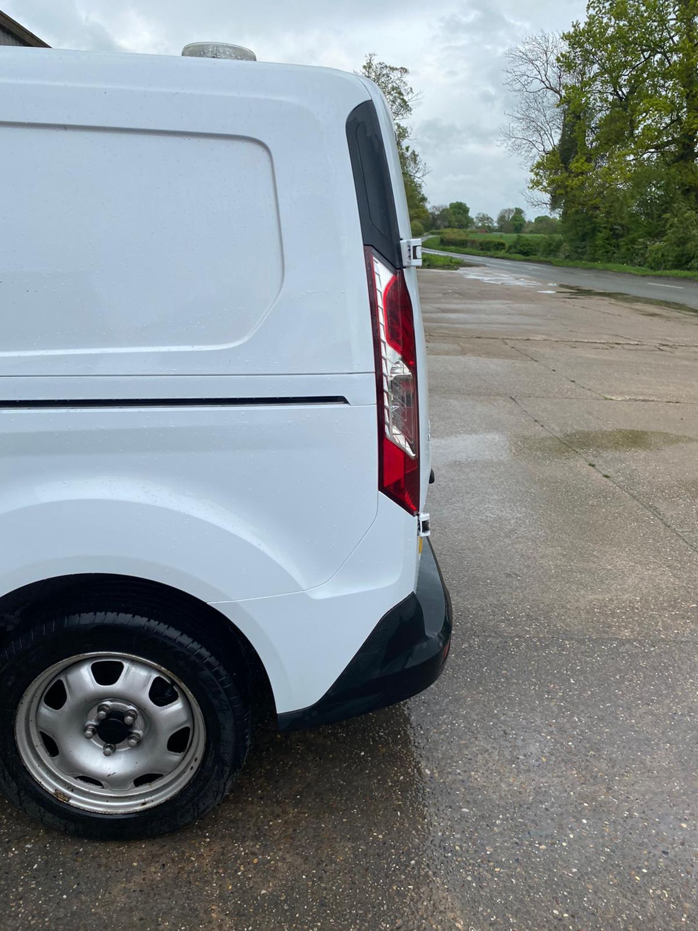 2019 69 FORD TRANSIT CONNECT CREW VAN - 79K MILES - 5 SEATS - Image 3 of 5