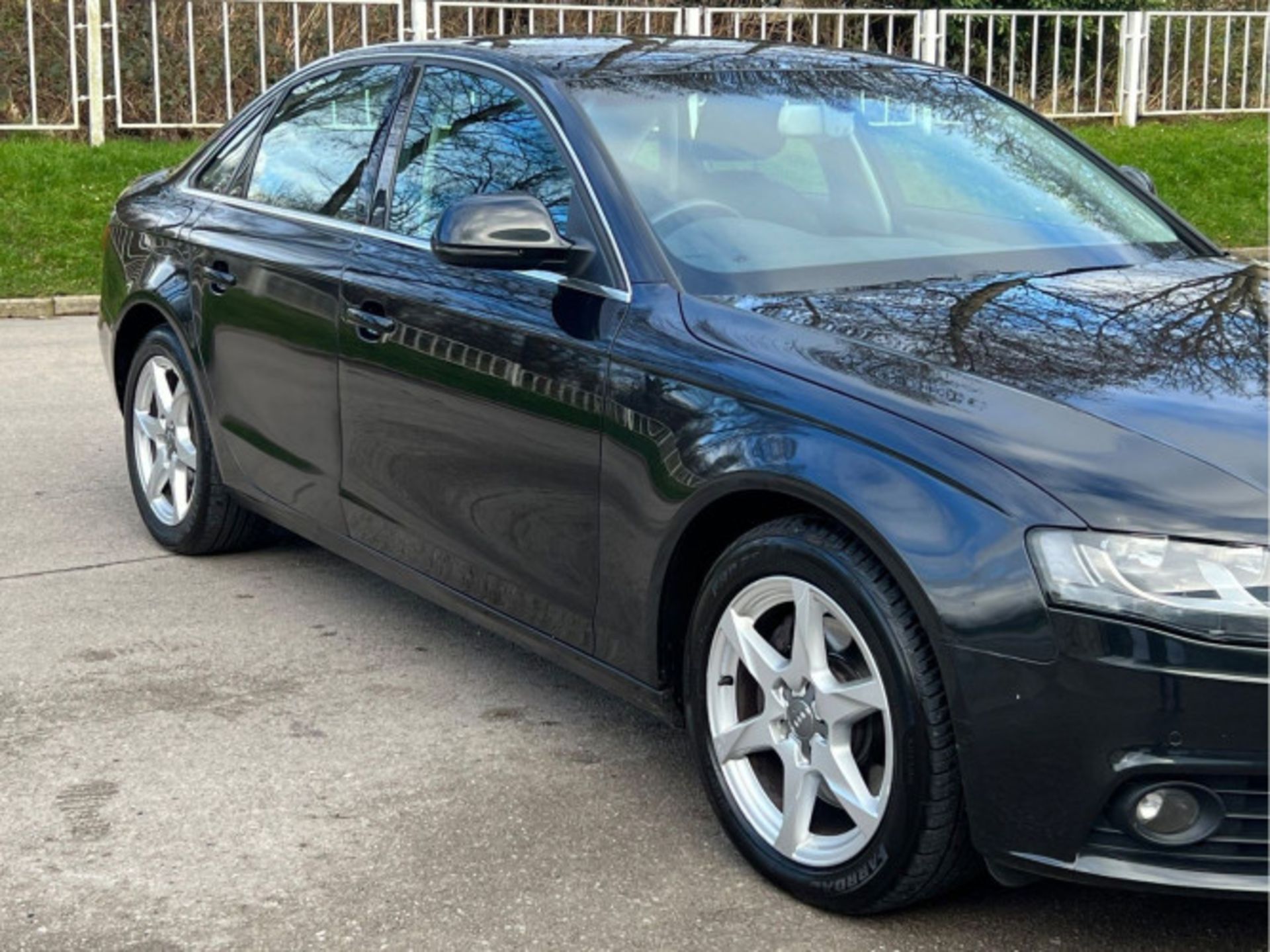 AUDI A4 2.7 TDI SE MULTITRONIC 4DR (2008) - Image 24 of 54