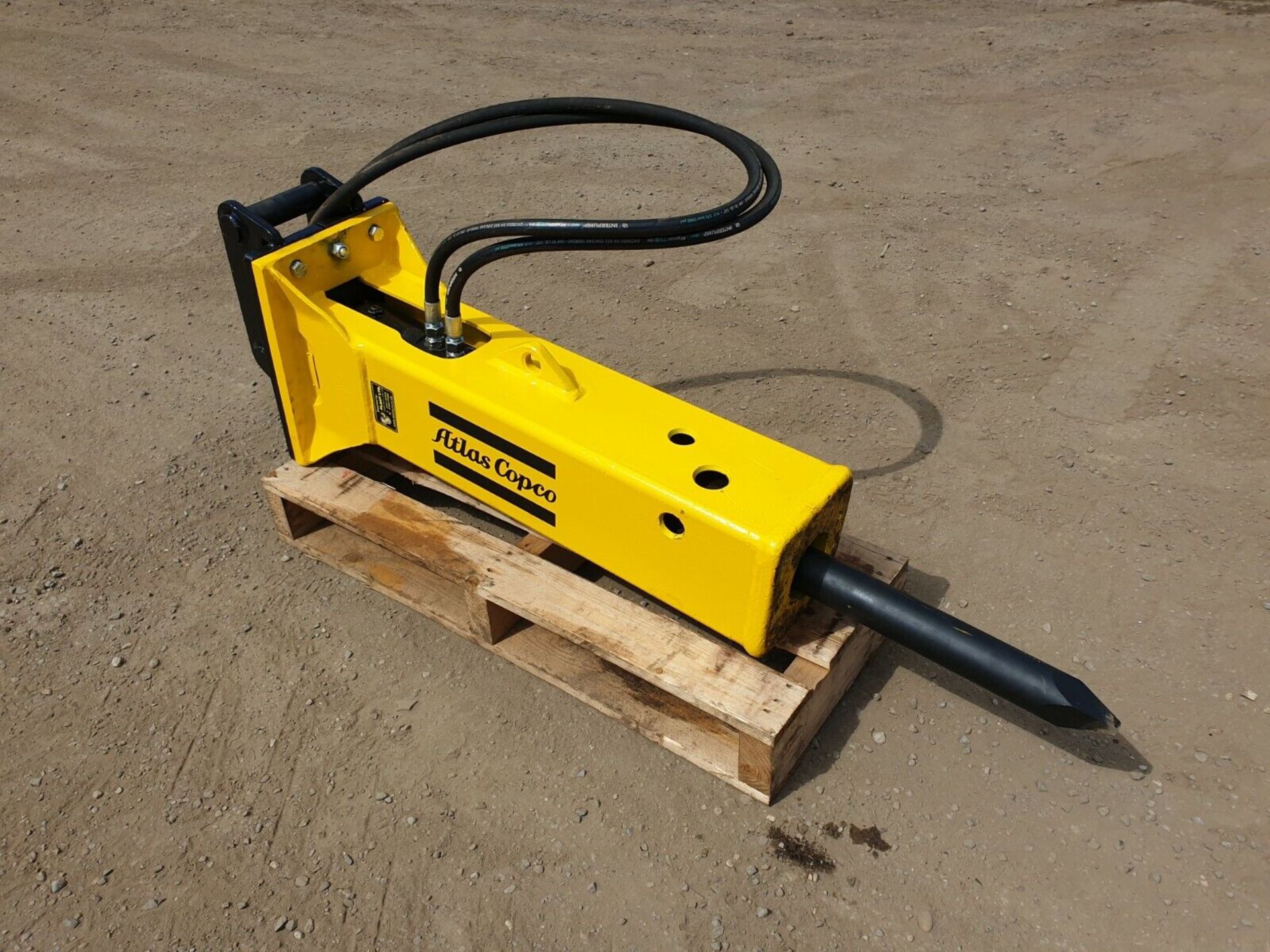 ATLAS COPCO RX4 HYDRAULIC BREAKER PECKER MINI DIGGER - Image 3 of 5