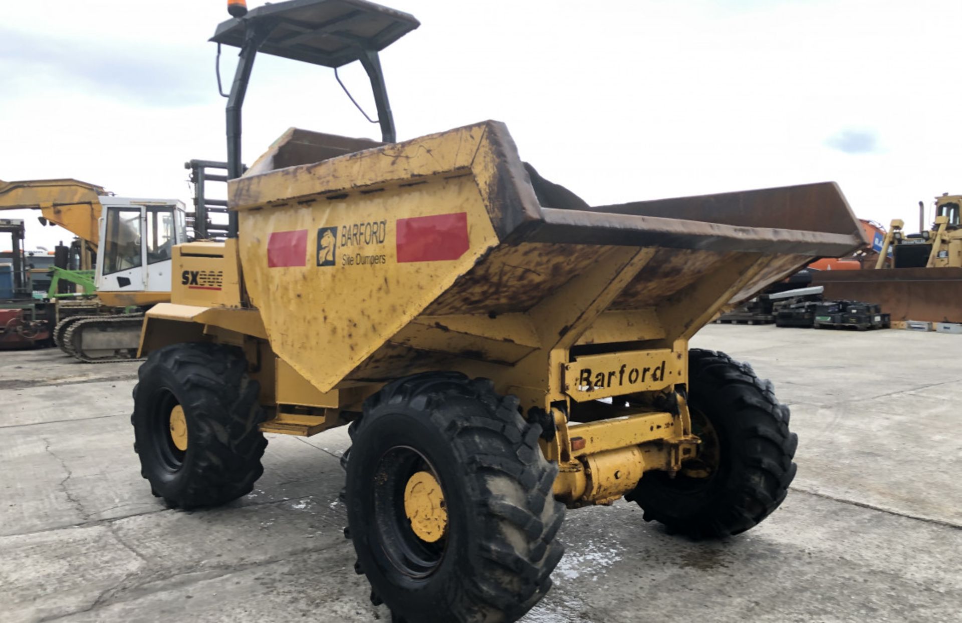 BARFORD SX9000 4×4 SITE DUMPER - Image 4 of 8