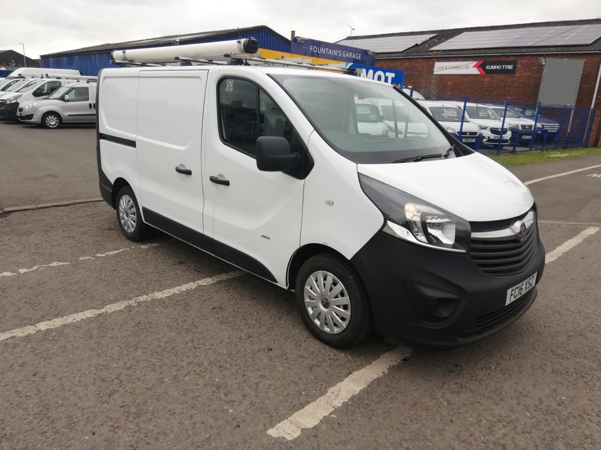 2016 16 VAUXHALL VIVARO EX BT PANEL VAN - 49K MILES - ROOF RACK - 3 KEYS