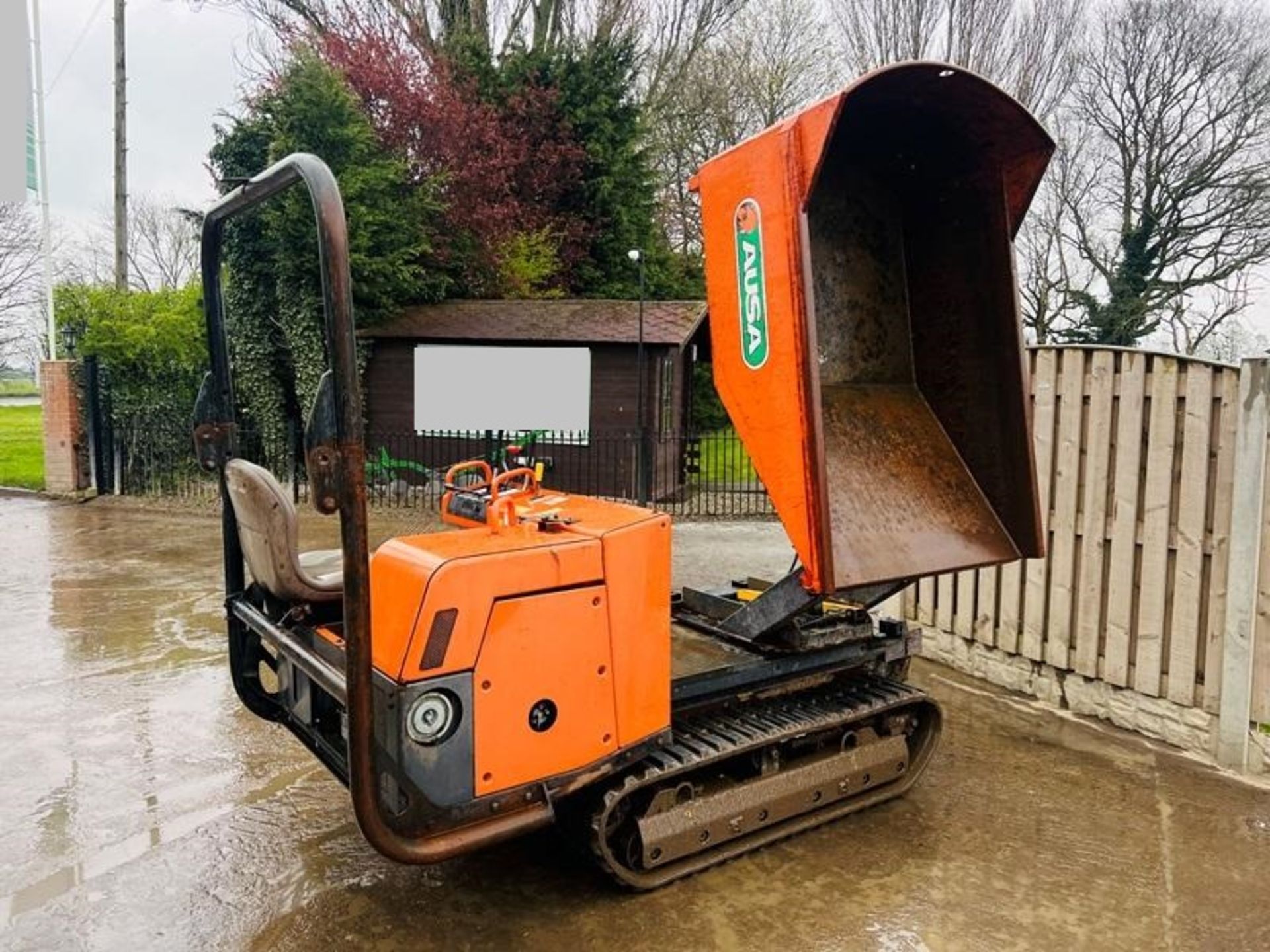 AUSA TRACKED SWIVEL TIP DUMPER *413 HOURS* C/W RUBBER TRACKS & KUBOTA ENGINE - Image 17 of 18