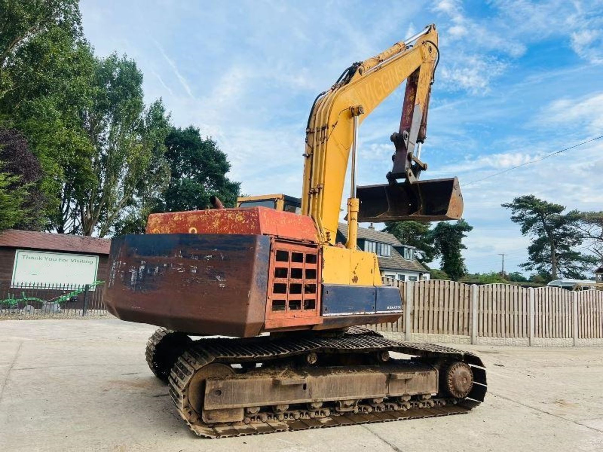 KOMATSU PC210-3 TRACKED EXCAVATOR C/W BUCKET - Image 9 of 14