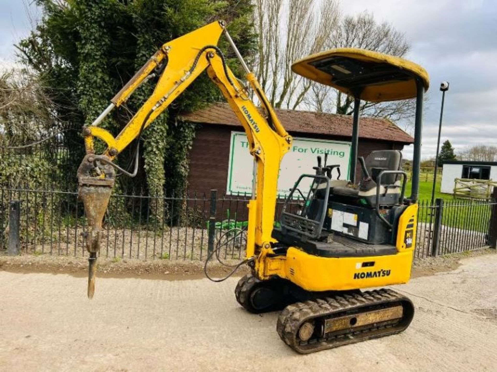 KOMATSU PC14R TRACKED EXCAVATOR C/W HYDRAULIC BREAKER - Image 8 of 8