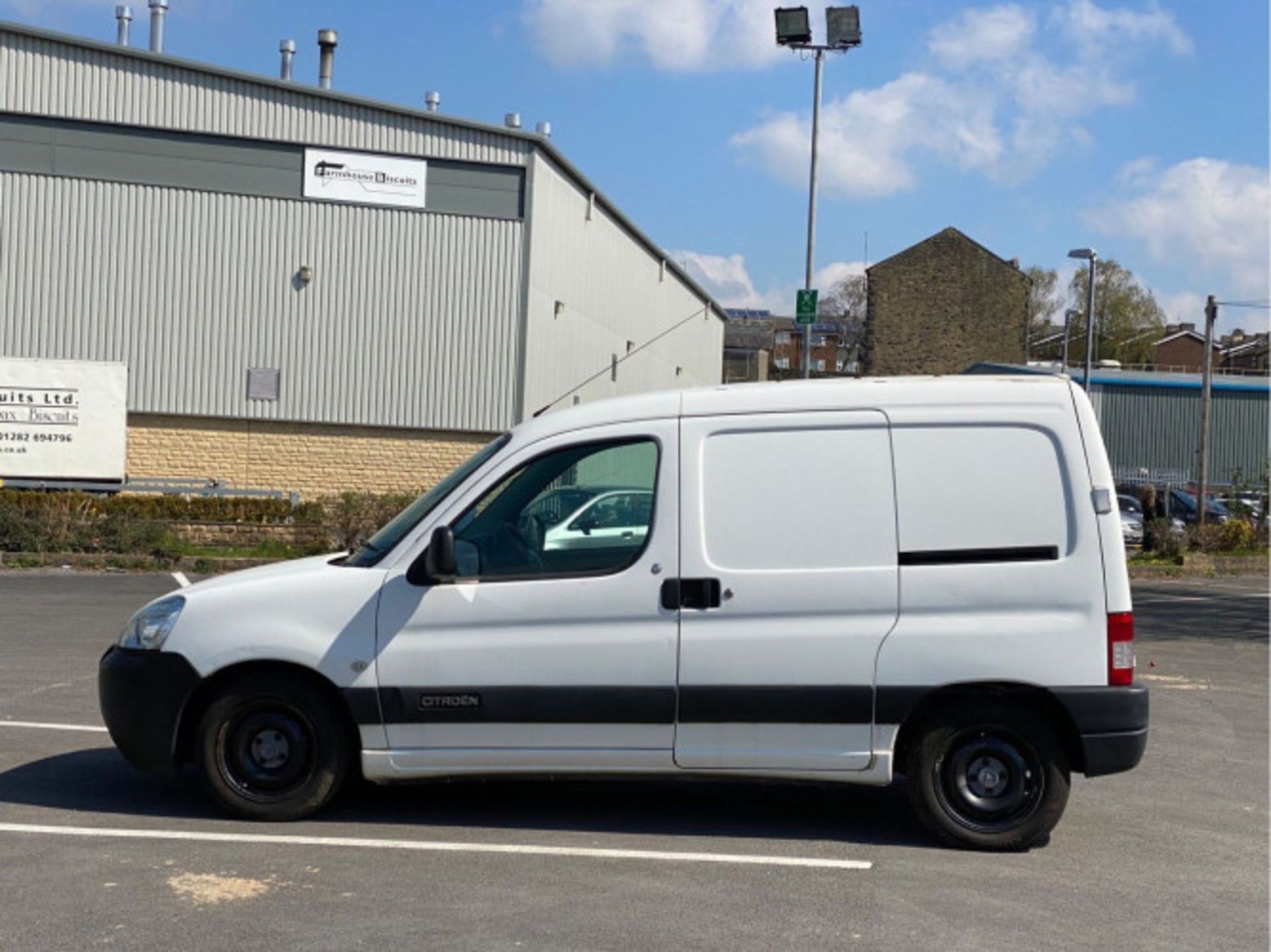 CITROEN BERLINGO 1.6 HDI 600TD ENTERPRISE PANEL VAN 5DR (EURO 4) (2007) SELL AS SPARE AND REPAIR - Image 20 of 37