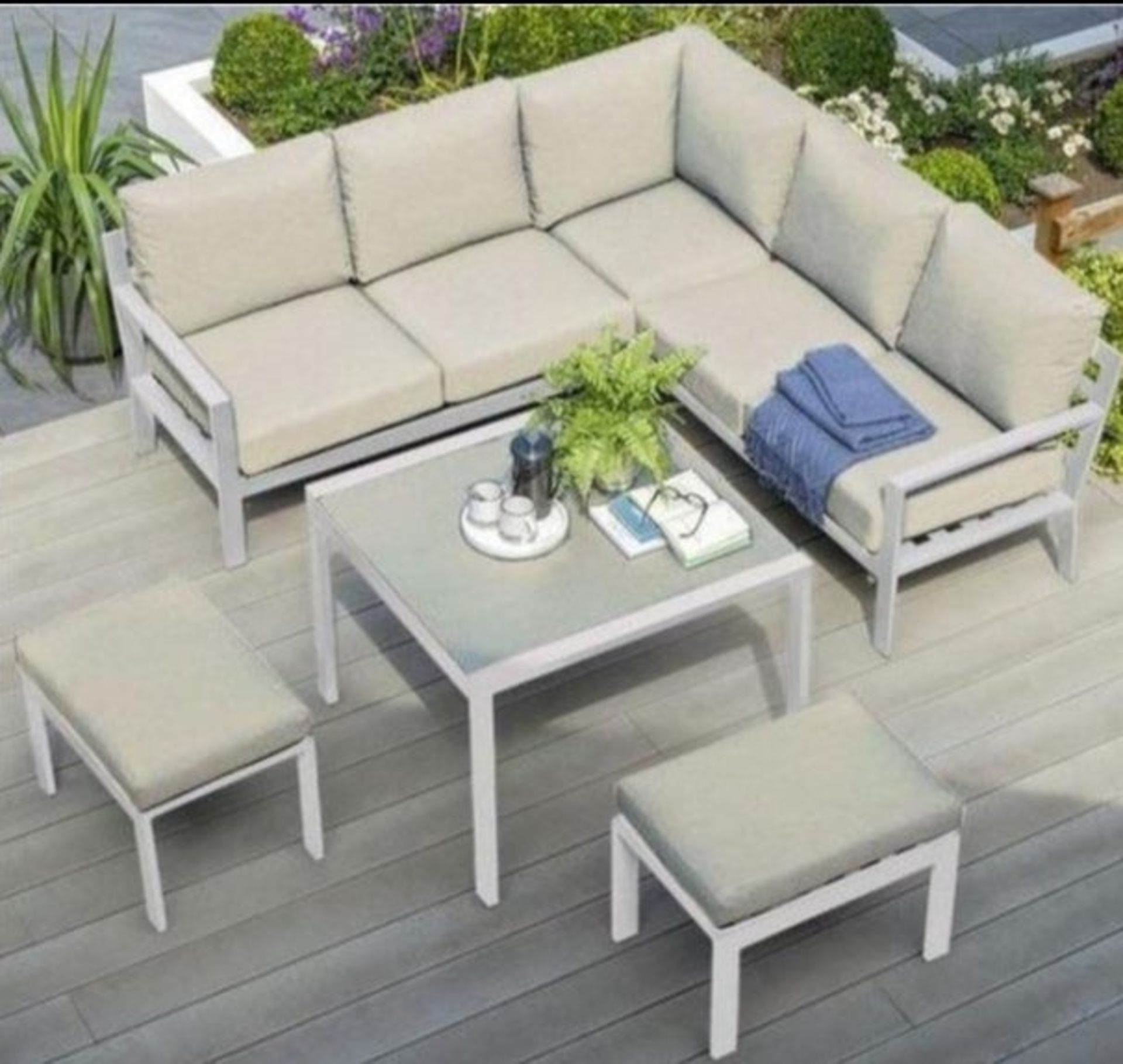 TITCHWELL CORNER MINI ALUMINUM GARDEN FURNITURE SET RRP £1799