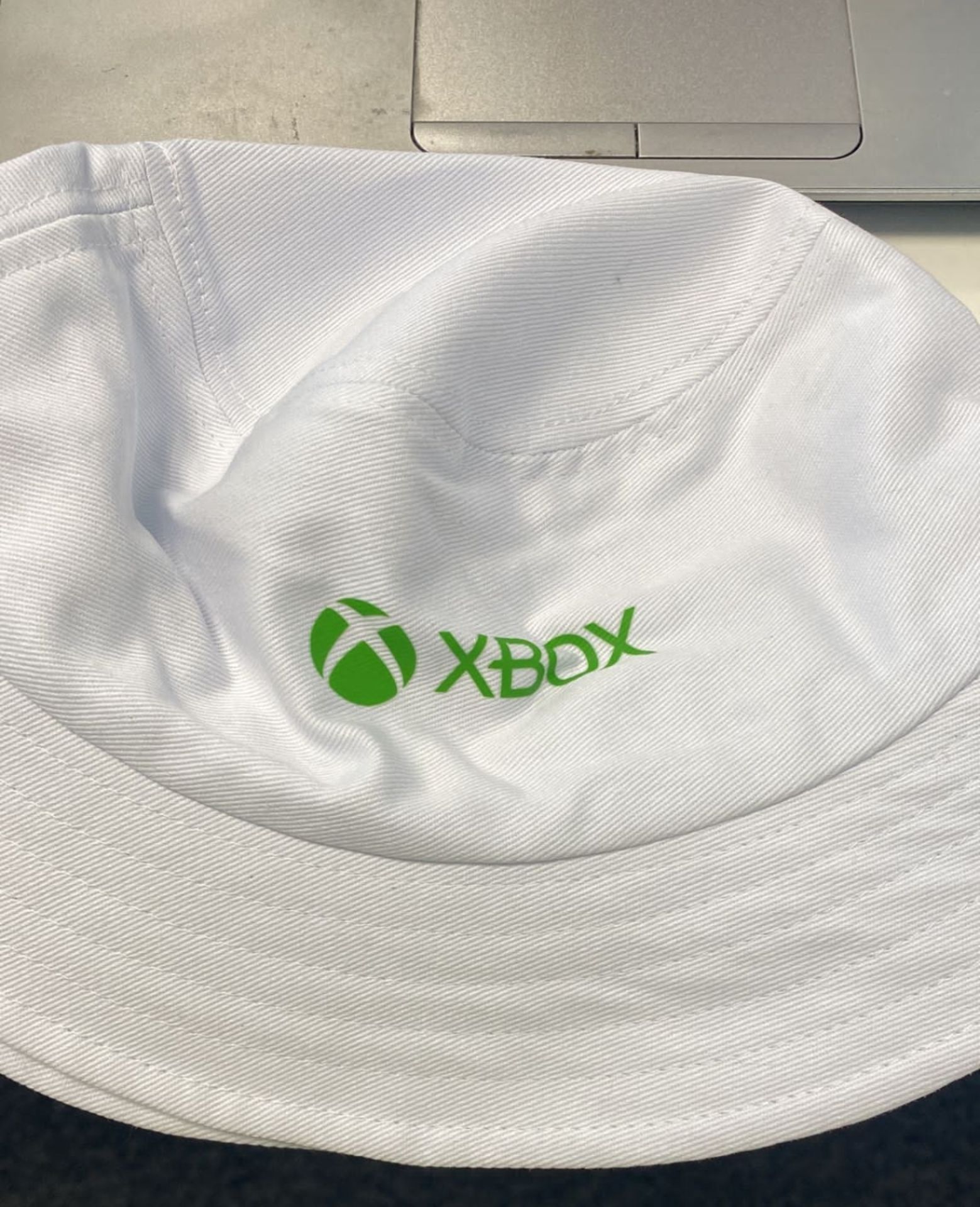 8500 X ENGLAND/XBOX FOOTBALL BRANDED/LICENSED BUCKET HATS - Image 3 of 3