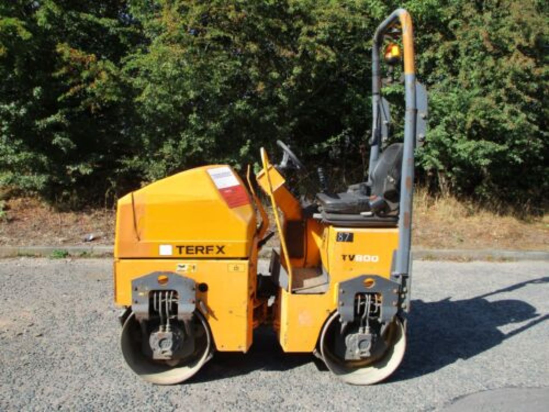 2012 TEREX TV800 VIBRATING ROLLER BOMAG BENFORD 80 RIDE ON DELIVERY 738 HOURS - Image 8 of 9