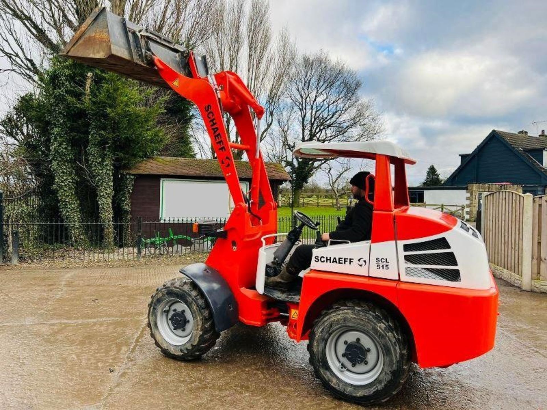 SCHAEFF SCL515 4WD LOADING SHOVEL C/W CANOPY AND ROLE FRAME - Image 3 of 15