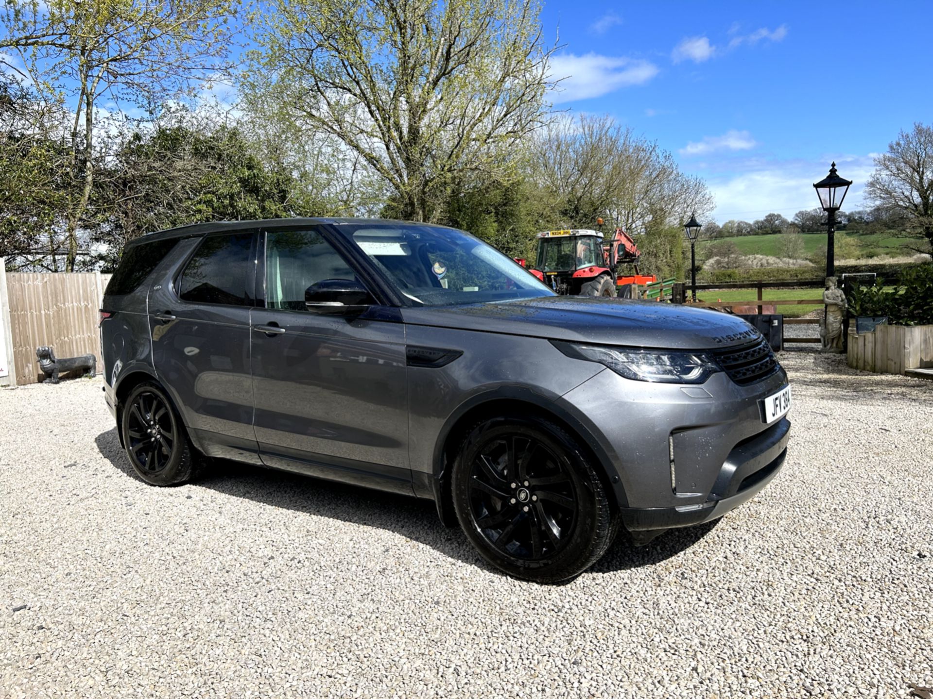 LANDROVER DISCOVERY COMMERCIAL 2018 - 80K MILES - FULL SERVICE HISTORY.