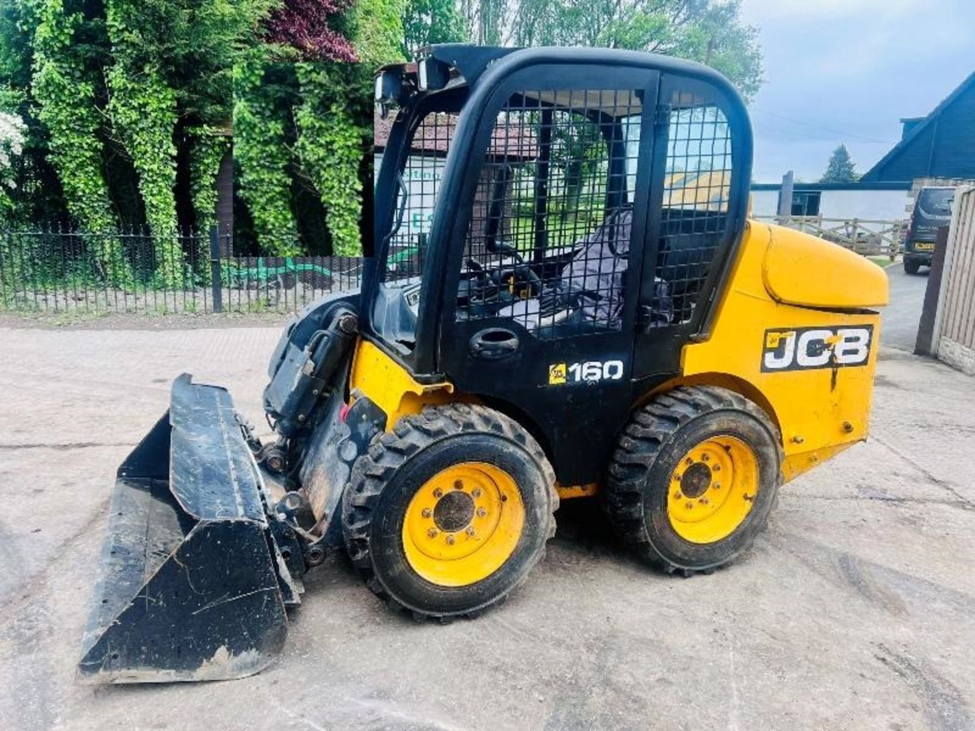 JCB ROBOT 160 4WD SKIDSTEER *YEAR 2011* !! FAULTY ENGINE !! - Image 7 of 18