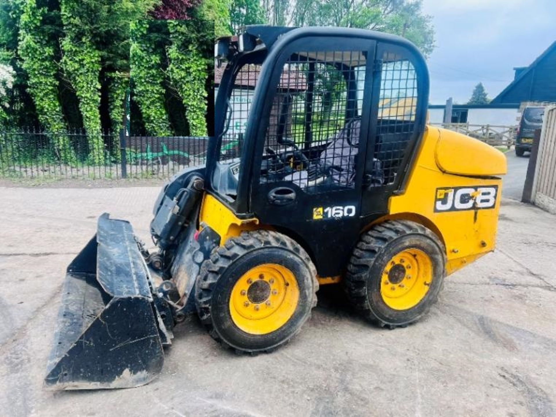 JCB ROBOT 160 4WD SKIDSTEER *YEAR 2011* !! FAULTY ENGINE !! - Image 15 of 18