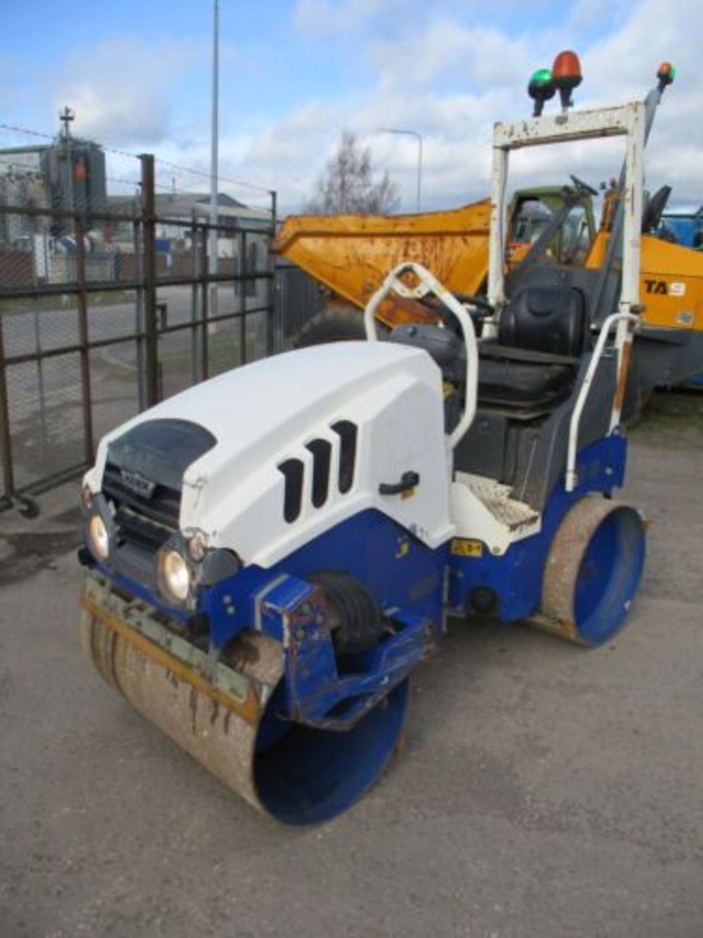 2013 HAMM HD10 VIBRATING ROLLER BOMAG BENFORD TEREX 100 RIDE ON DELIVERY 771 HRS - Image 4 of 12