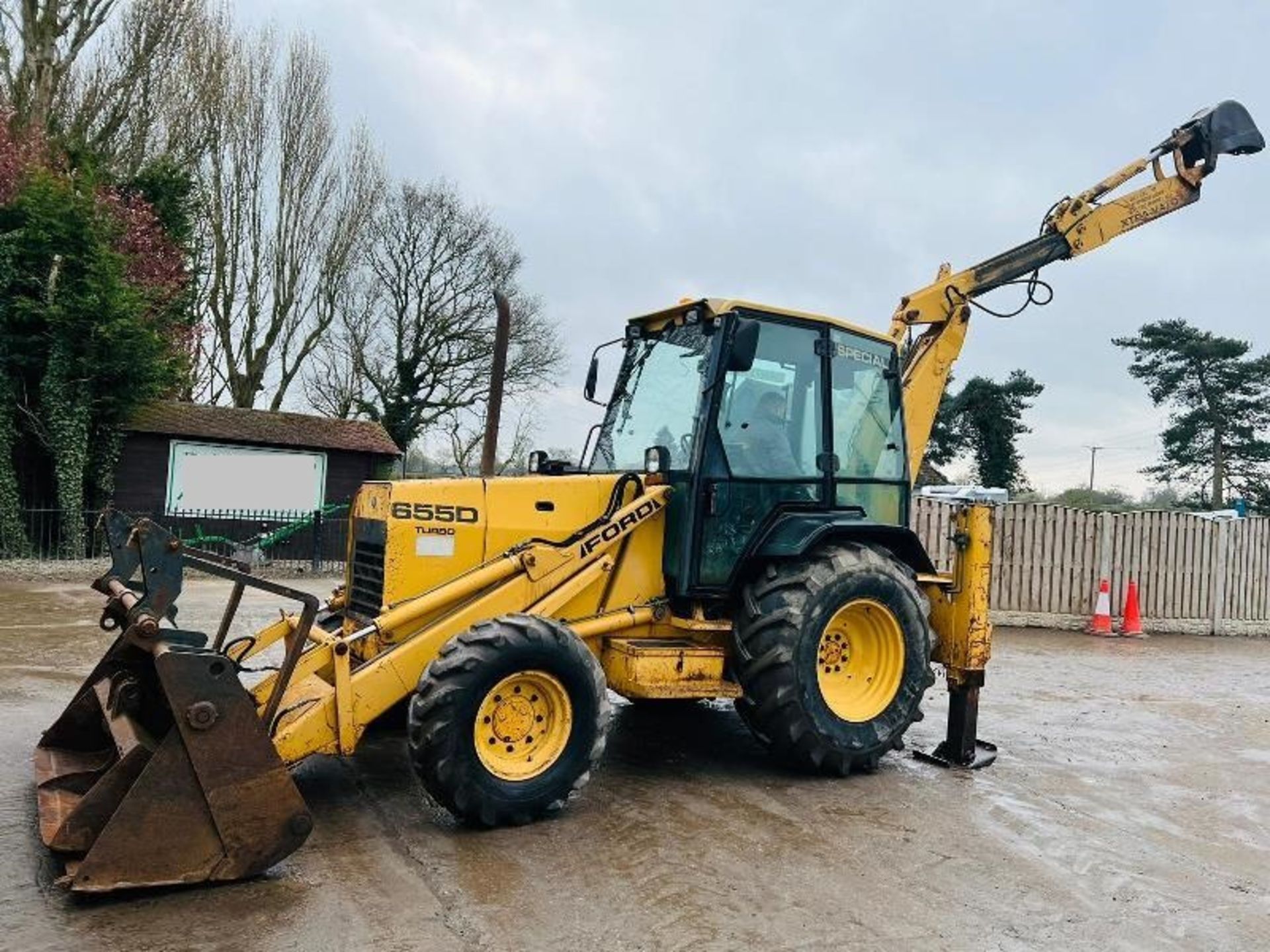 FORD 655D 4WD BACKHOE DIGGER C/W EXTENDING DIG - Bild 18 aus 19