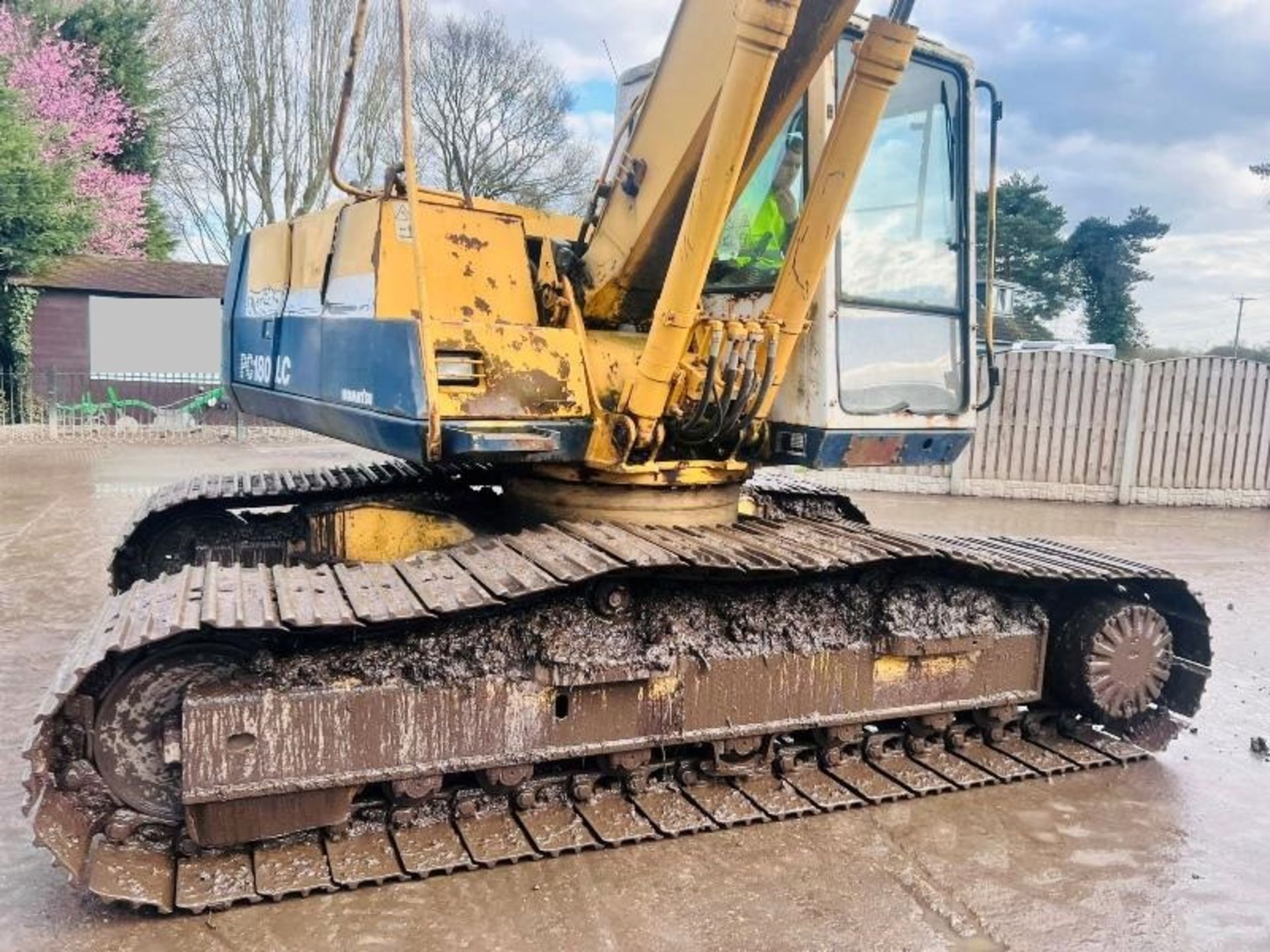 KOMATSU PC180LC-5K TRACKED EXCAVATOR C/W BUCKET - Bild 6 aus 20