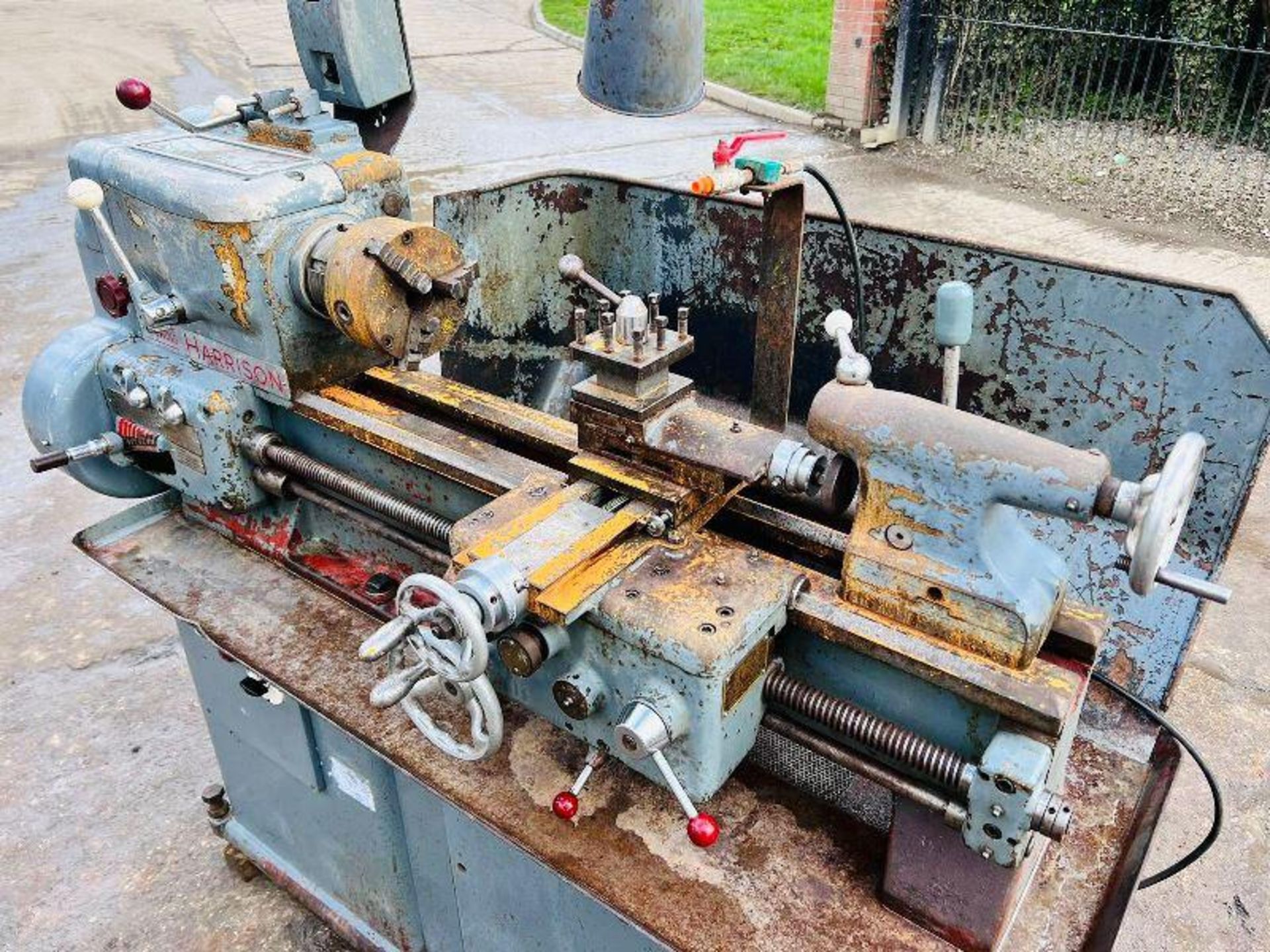 SWING HARRISON METAL LATHE 11 INCH - Image 19 of 20