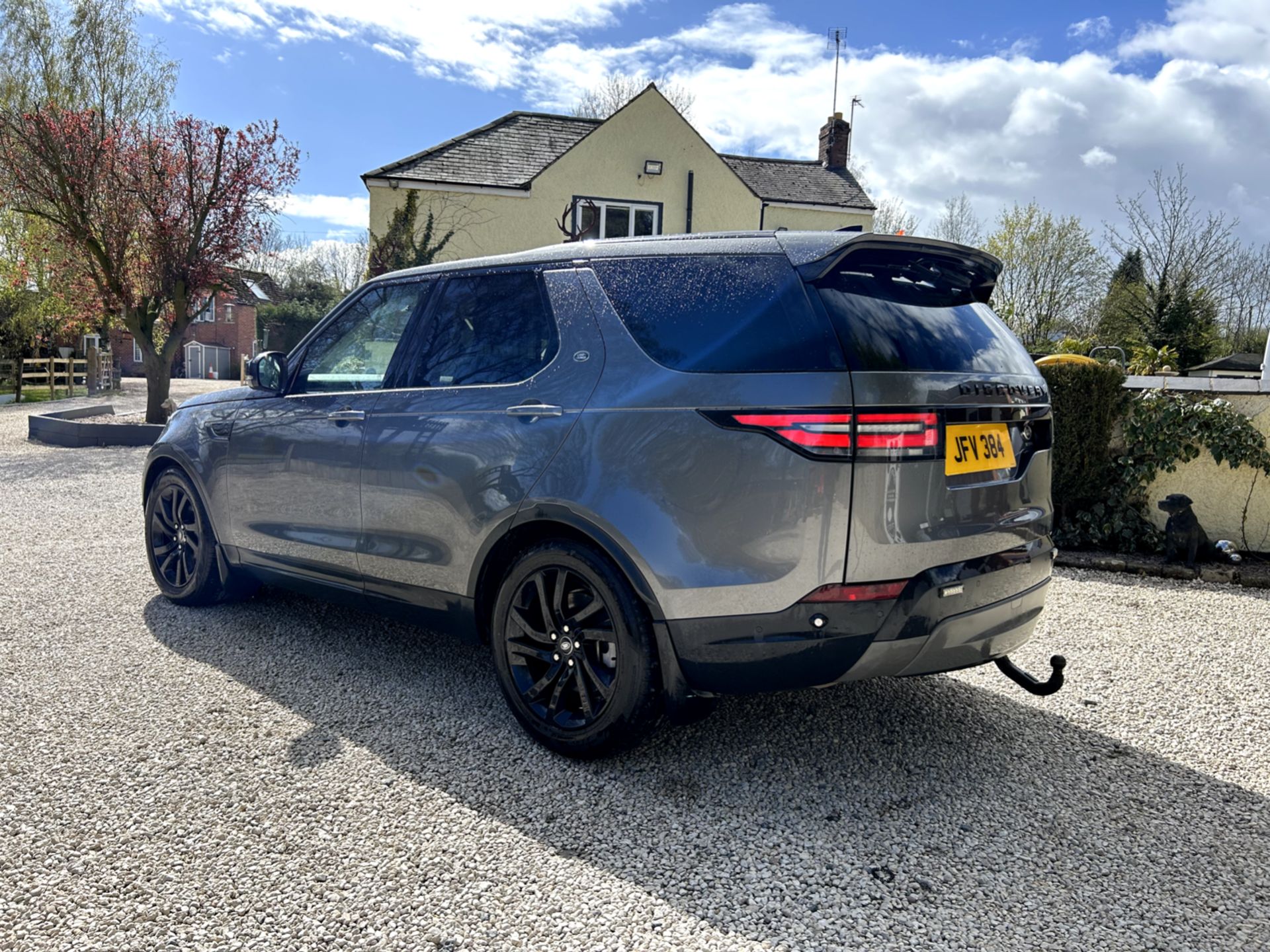 LANDROVER DISCOVERY COMMERCIAL 2018 - 80K MILES - FULL SERVICE HISTORY. - Image 3 of 10