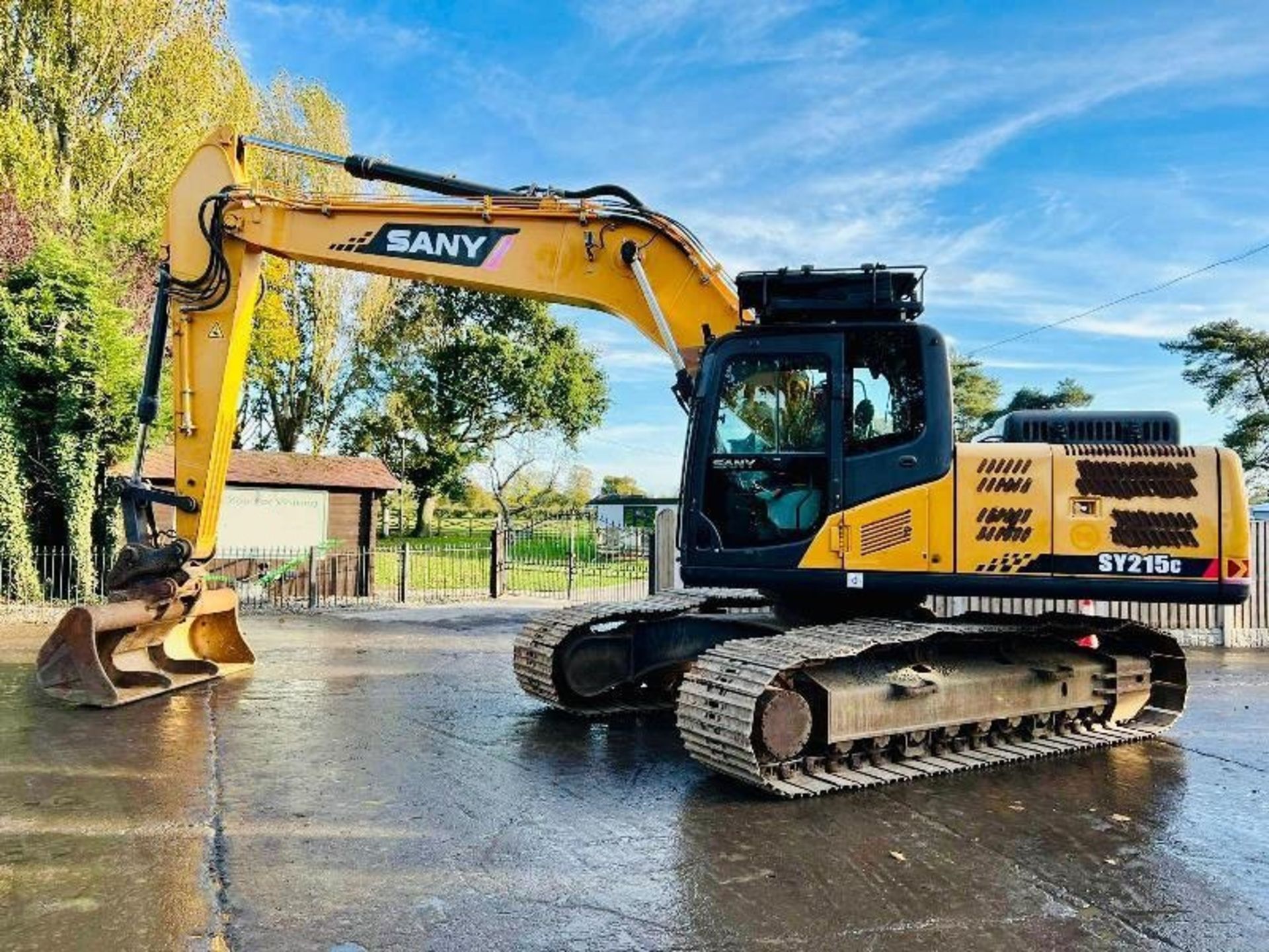 SANY SY215C TRACKED EXCAVATOR * YEAR 2015 * C/W QUICK HITCH - Bild 16 aus 19