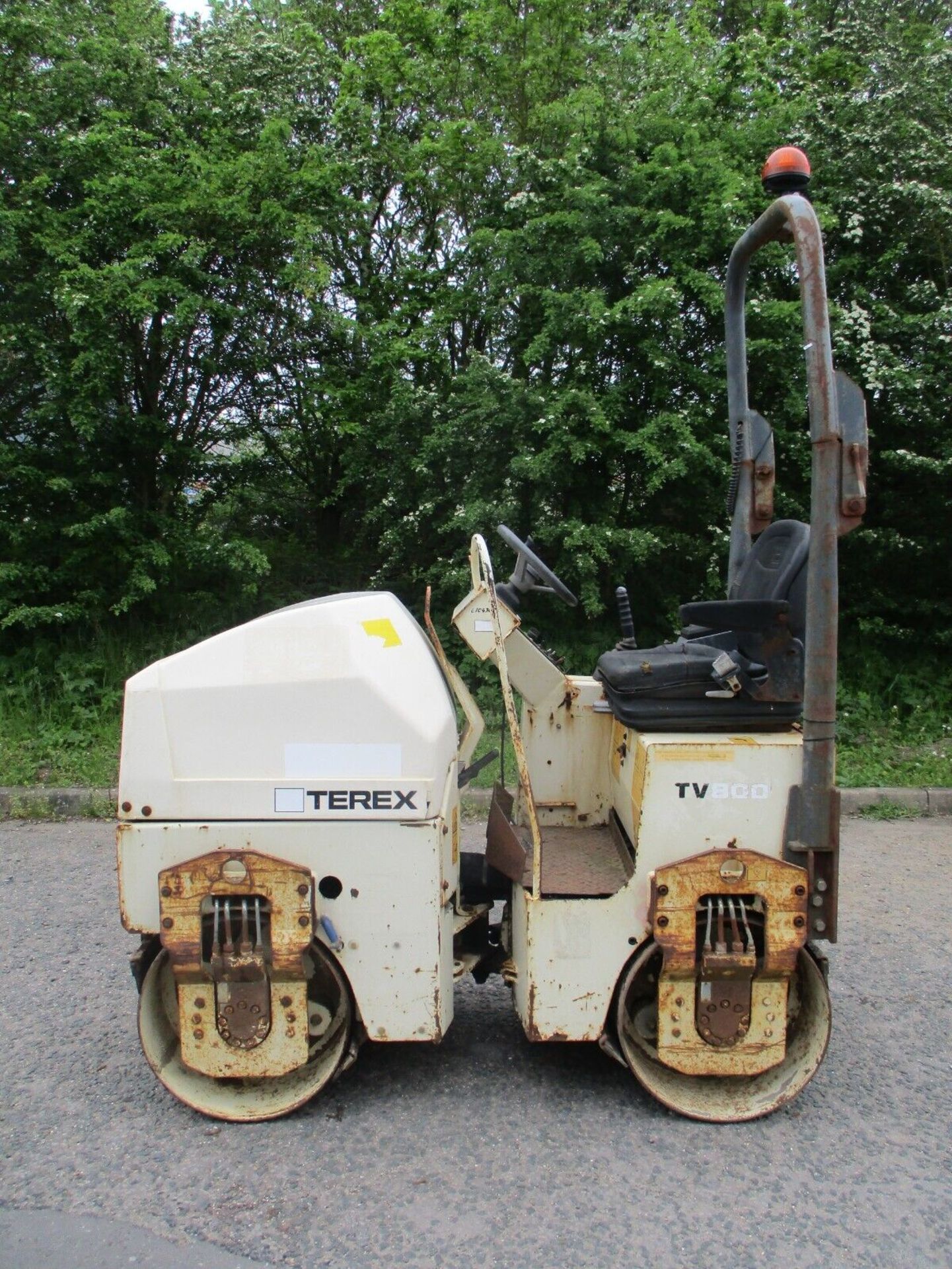 2008 TEREX TV800 VIBRATING ROLLER BOMAG BENFORD 80 RIDE ON DELIVERY 990 HOURS - Image 3 of 10