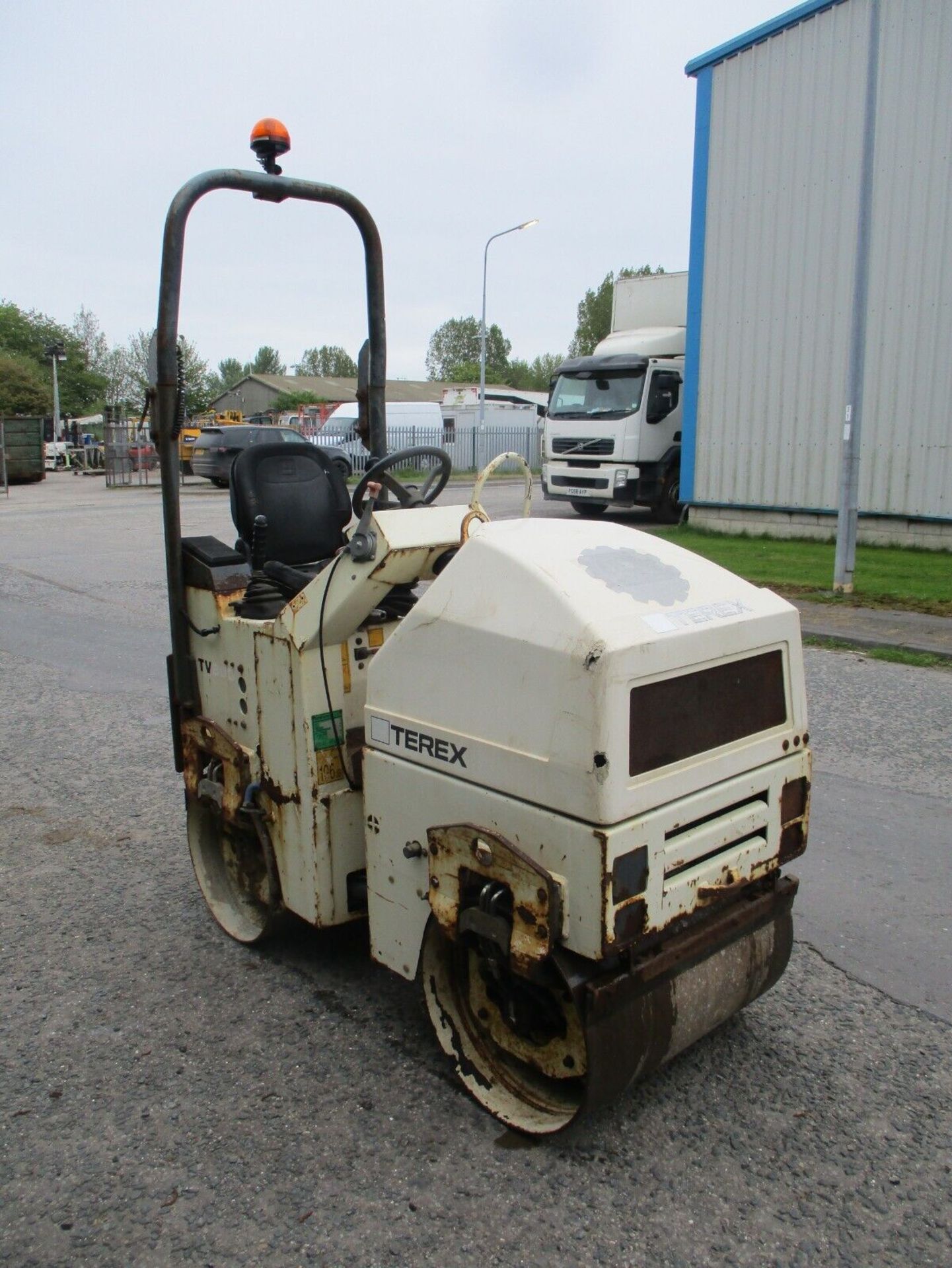 2008 TEREX TV800 VIBRATING ROLLER BOMAG BENFORD 80 RIDE ON DELIVERY 990 HOURS - Image 5 of 10