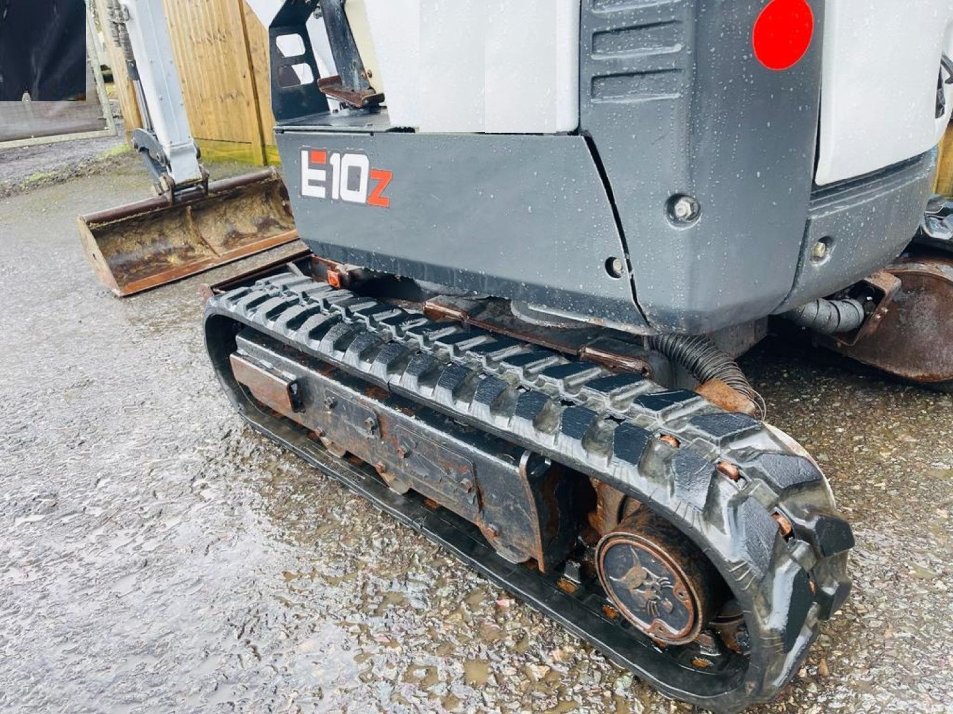 BOBCAT E10Z EXCAVATOR YEAR 2019 733 HOURS EXPANDING UNDERCARRIAGE GOOD TRACKS - Image 6 of 8