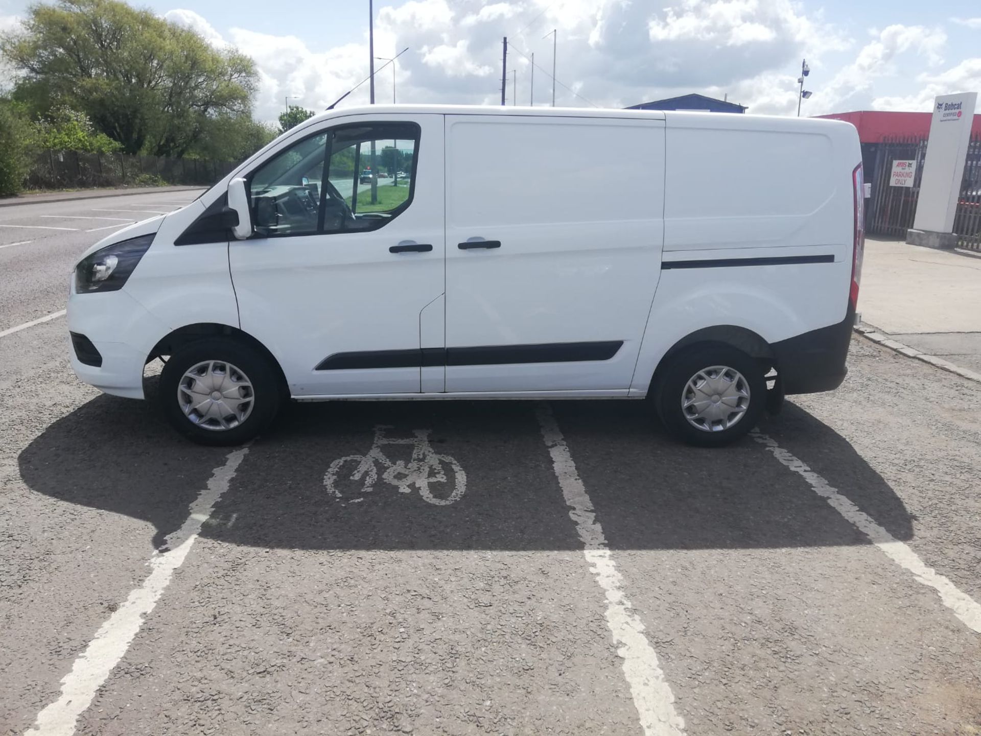 2019 19 FORD TRANSIT CUSTOM PANEL VAN - 25K MILES - EURO 6 - Image 4 of 10