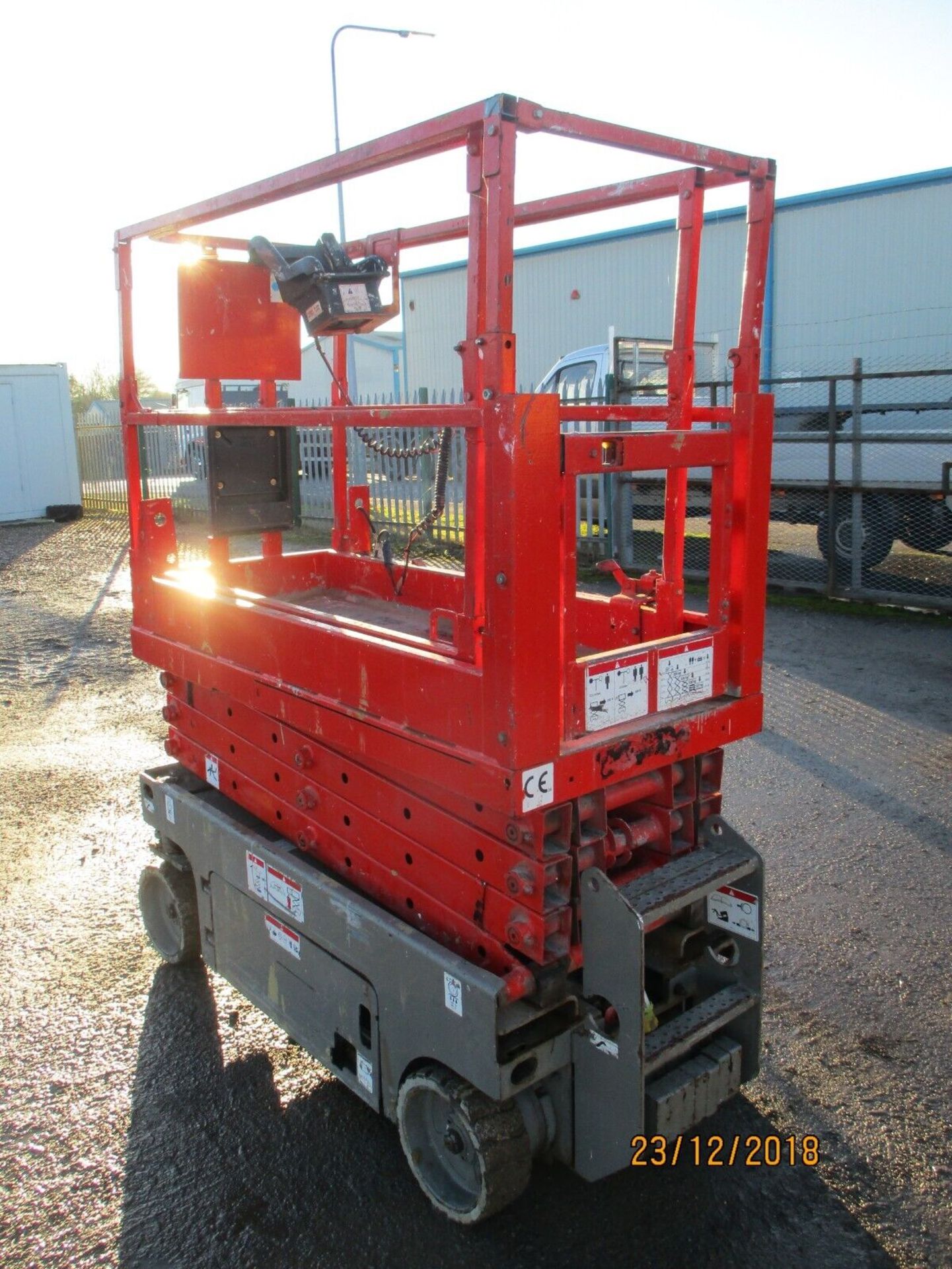 2004 GENIE GS 1932 3219 SCISSOR LIFT ACCESS PLATFORM CHERRY PICKER DELIVERY OK - Image 6 of 10