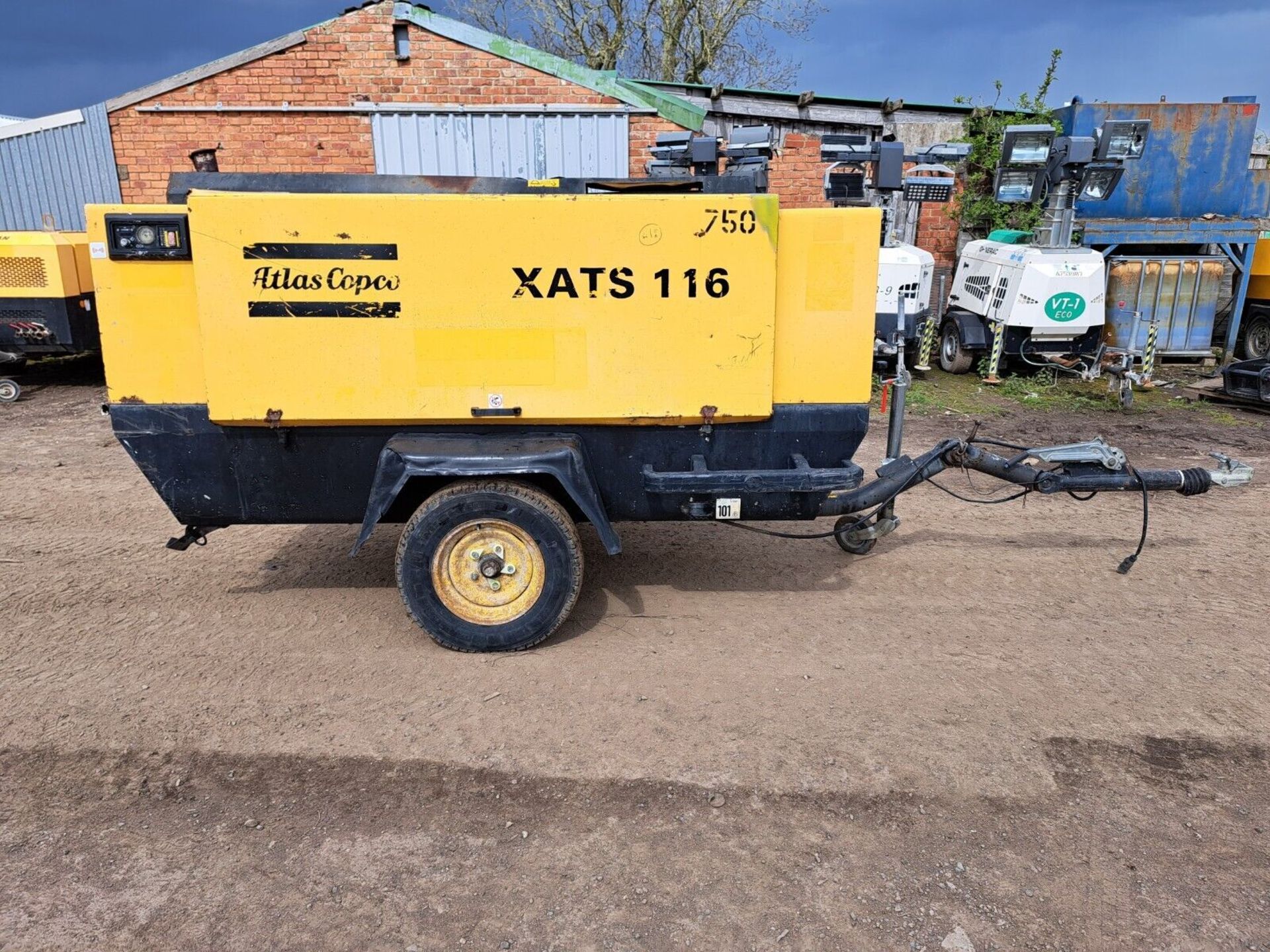 ATLAS COPCO XATS116 DIESEL COMPRESSOR 250CFM - Image 4 of 8