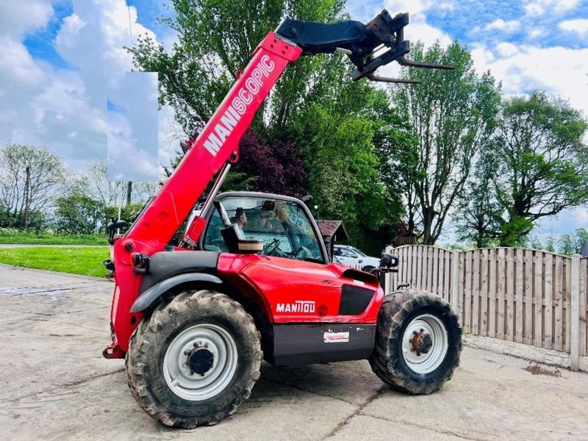 MANITOU MLT630 TURBO 4WD TELEHANDLER * AG-SPEC * C/W PICK UP HITCH - Image 6 of 23