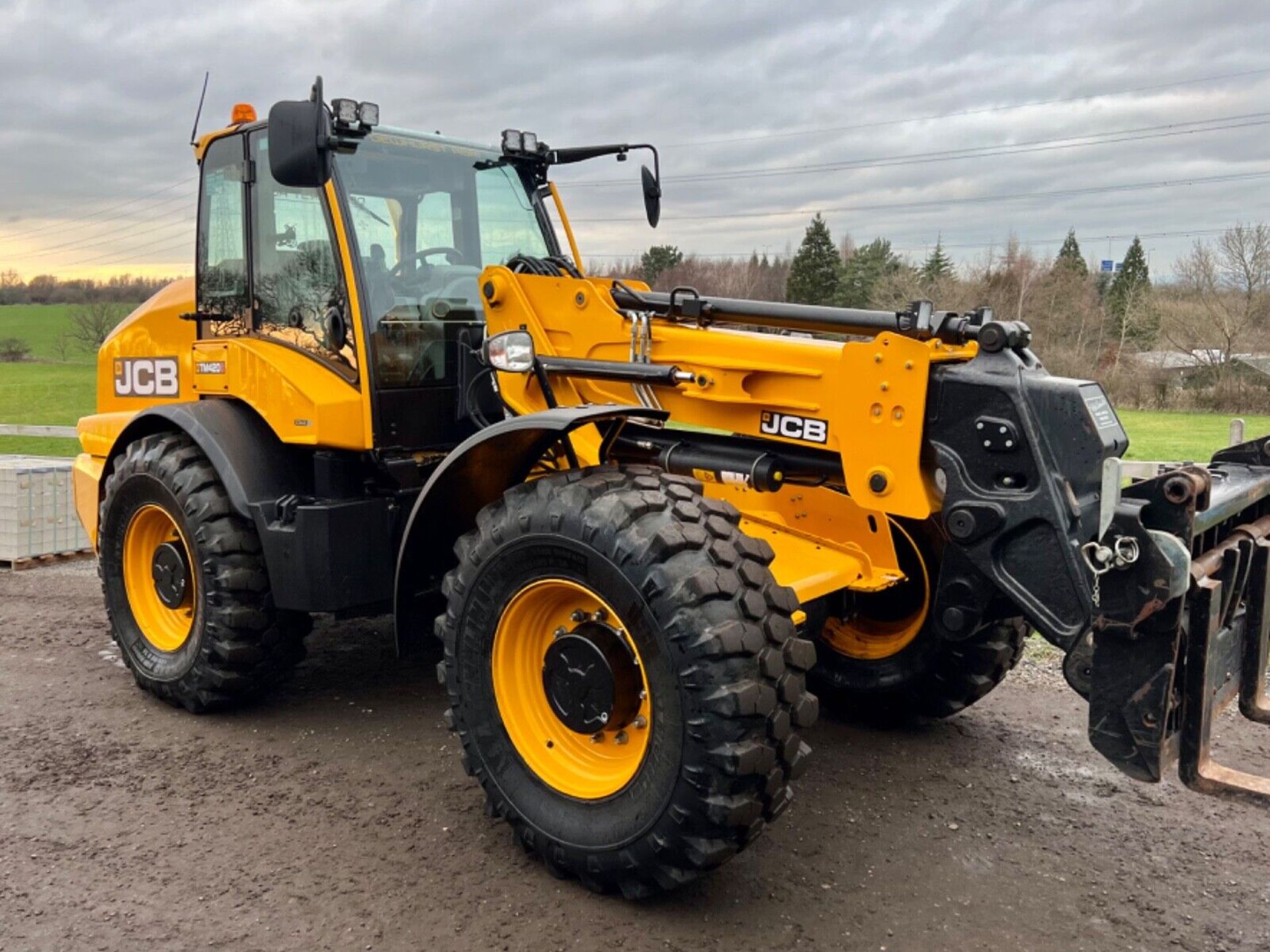 *870 HOURS* - 2021 JCB TM420S AGRI STAGE 5 - LOADER / LOADALL / TELEHANDLER / WARRANTY - Image 2 of 11