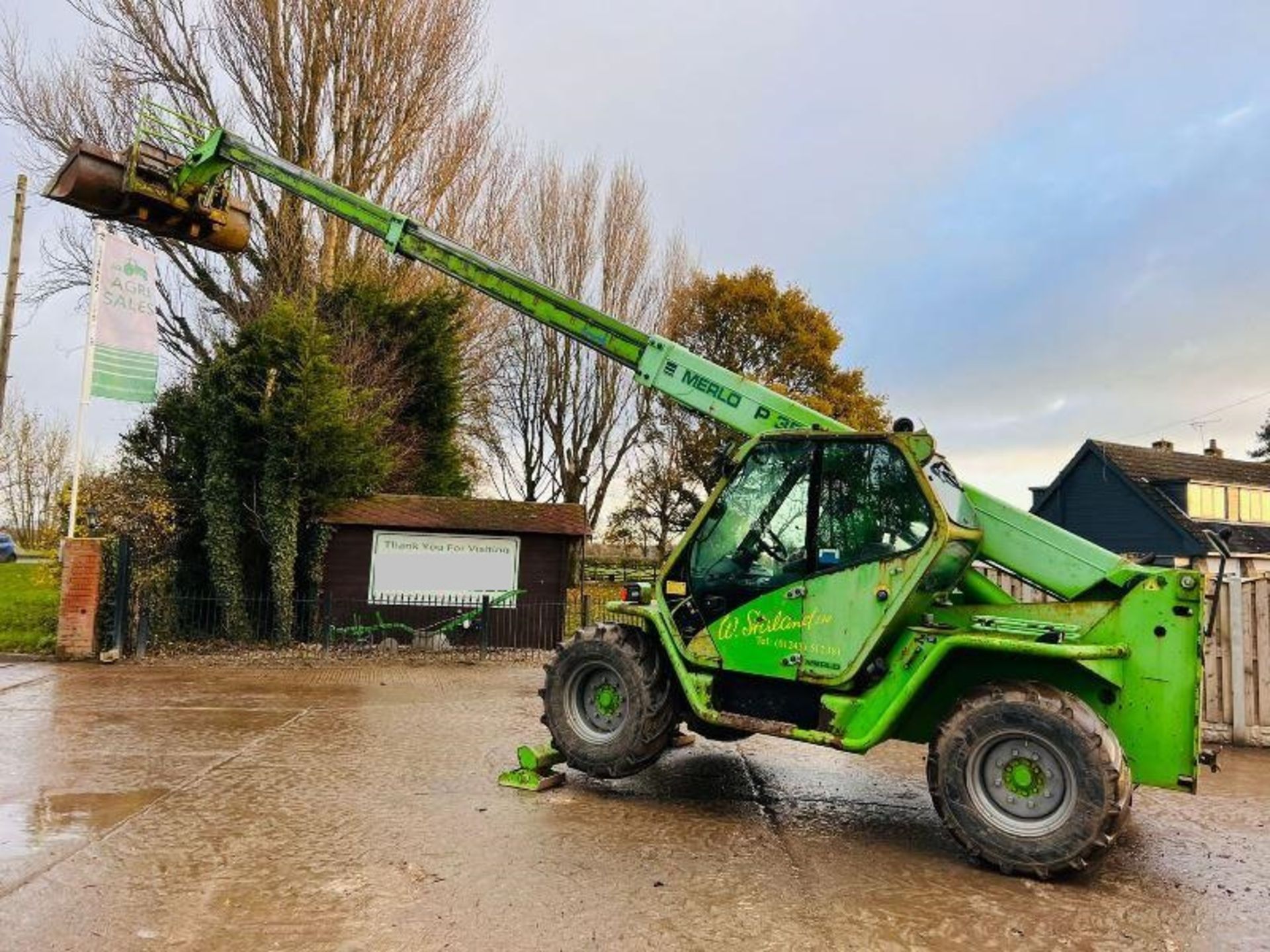 MERLO P35.12K 4WD TELEHANDLER C/W BUCKET & PALLET TINES