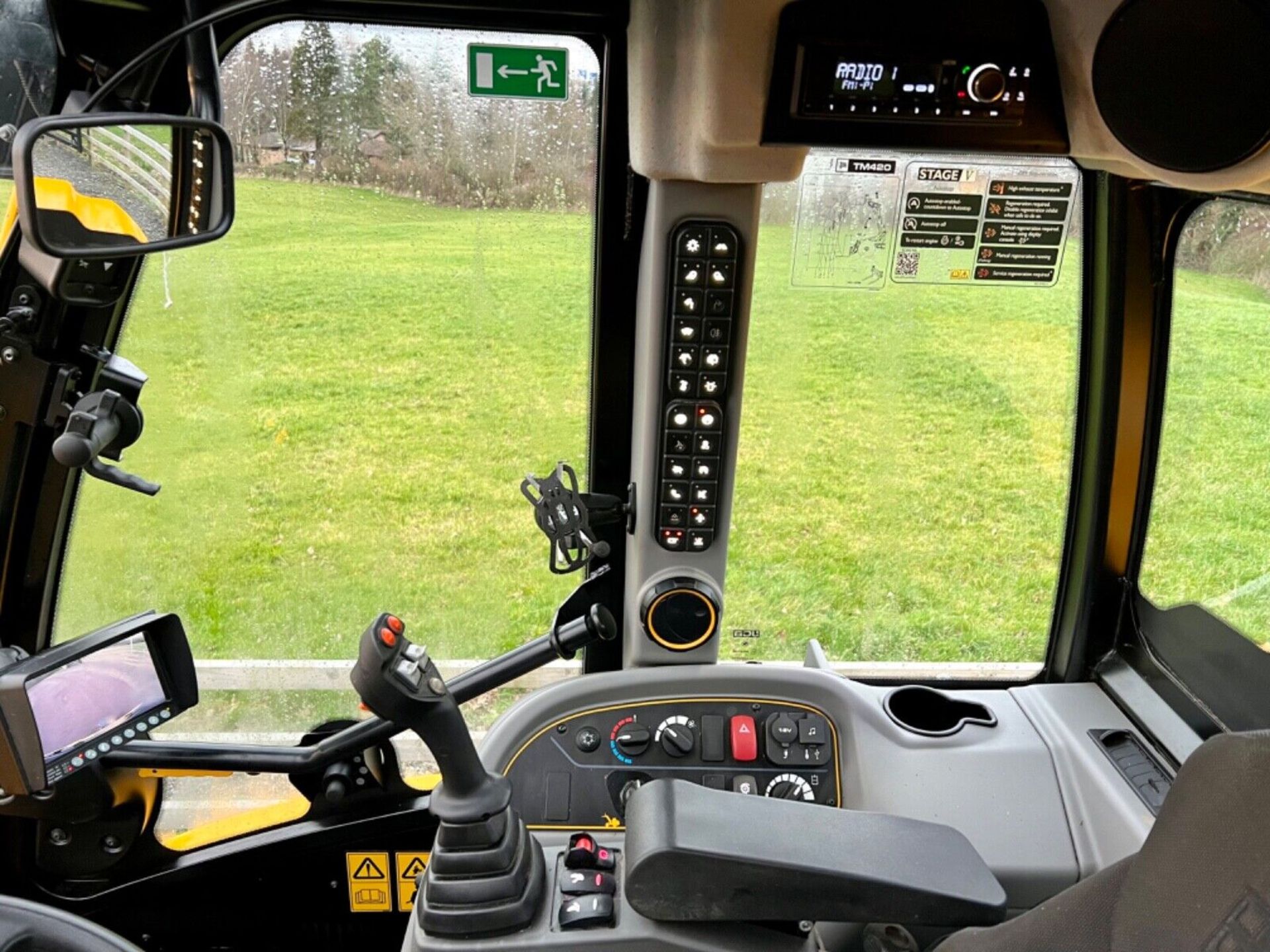 *870 HOURS* - 2021 JCB TM420S AGRI STAGE 5 - LOADER / LOADALL / TELEHANDLER / WARRANTY - Image 9 of 11