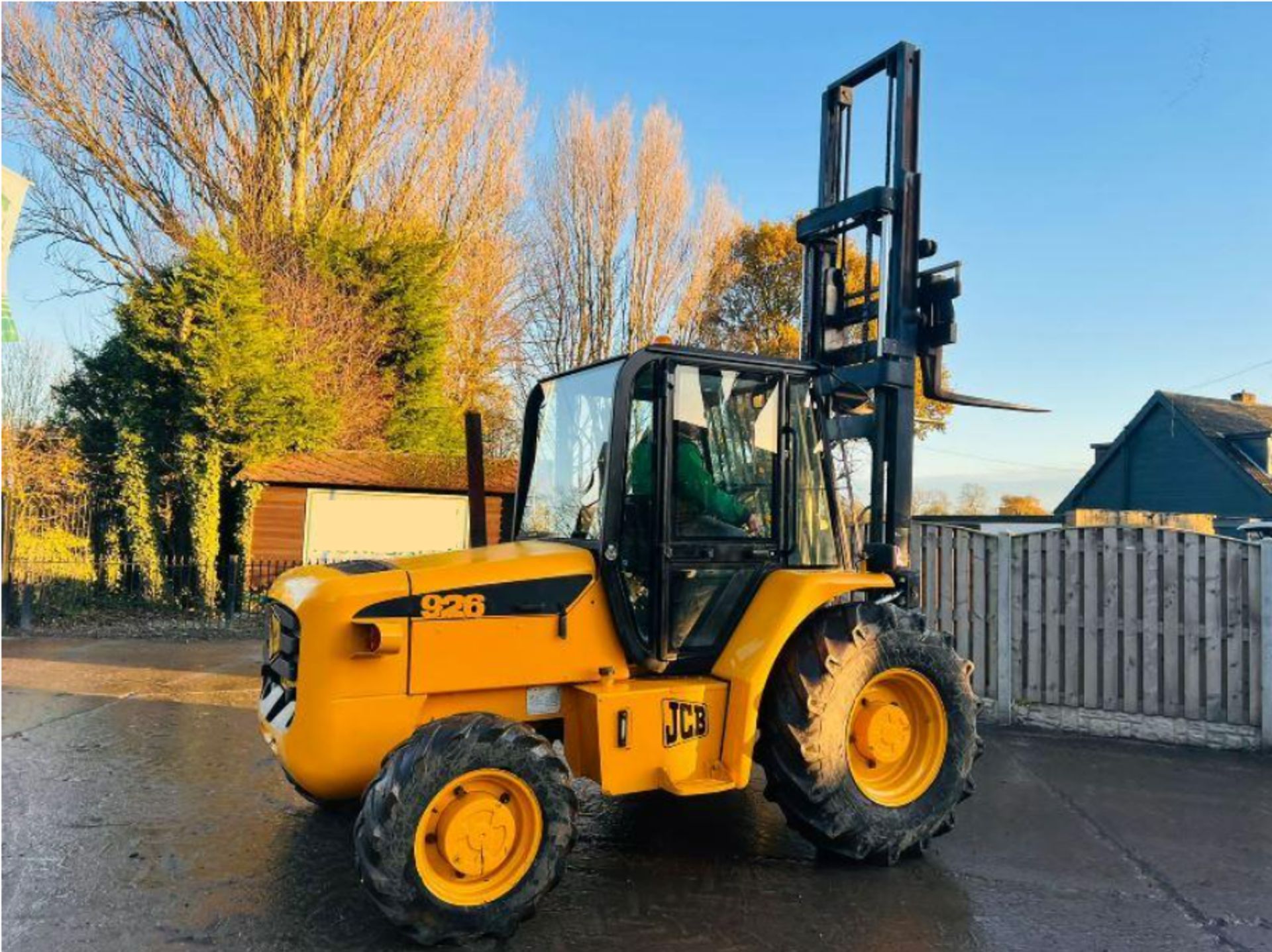 JCB 926 4WD ROUGH TERRIAN FORKLIFT C/W PALLET TINES - Image 4 of 11
