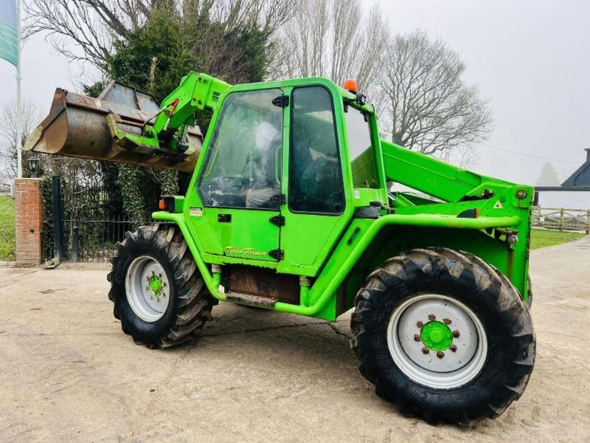 MERLO P28.7 4WD TELEHANDLER C/W PALLET TINES & BRAND NEW TYRES - Image 8 of 14