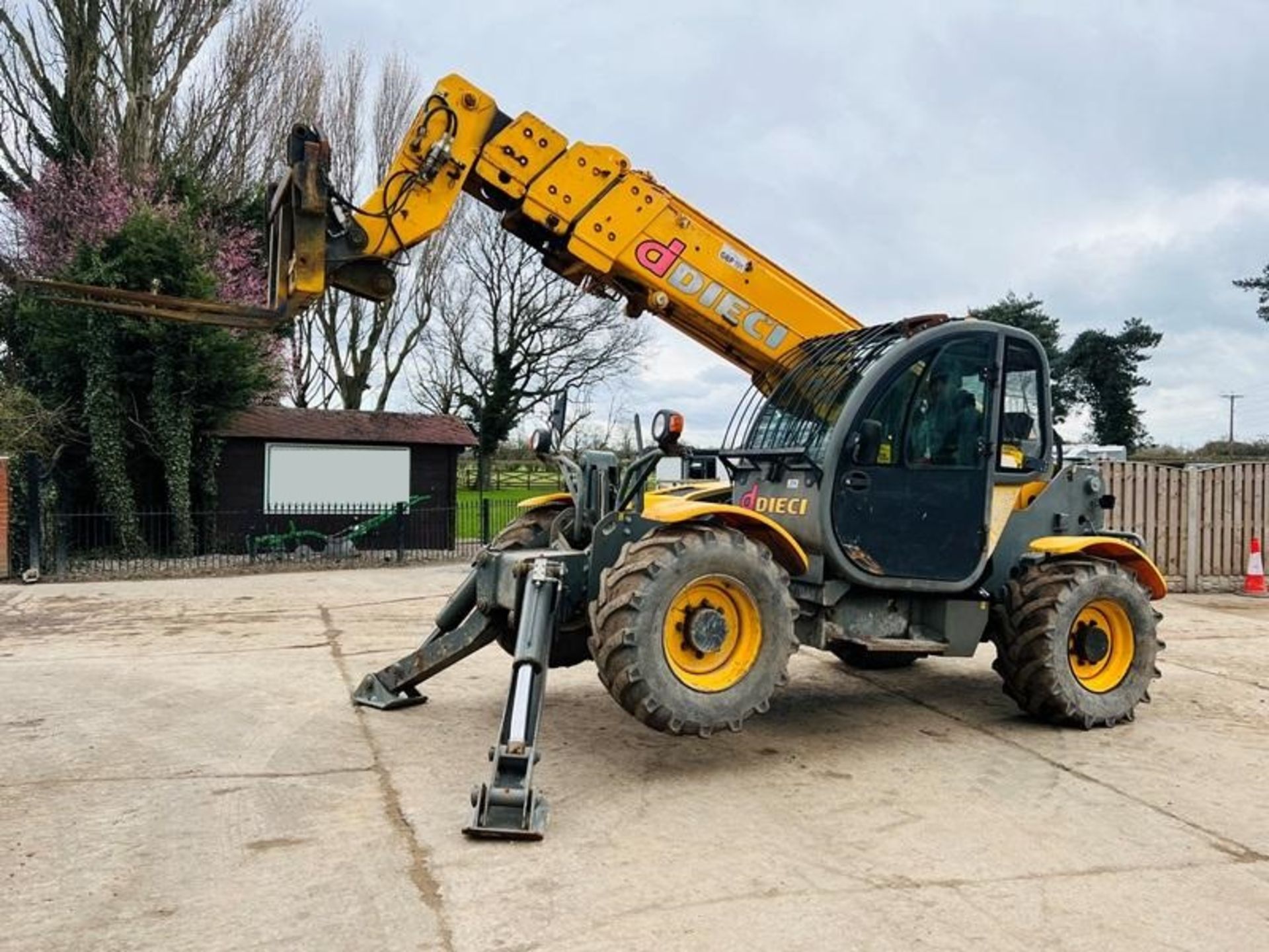 DIECI 32.16TC 4WD TELEHANDLER *16 METER RECH , YEAR 2010 * C/W PALLET TINES - Image 6 of 16