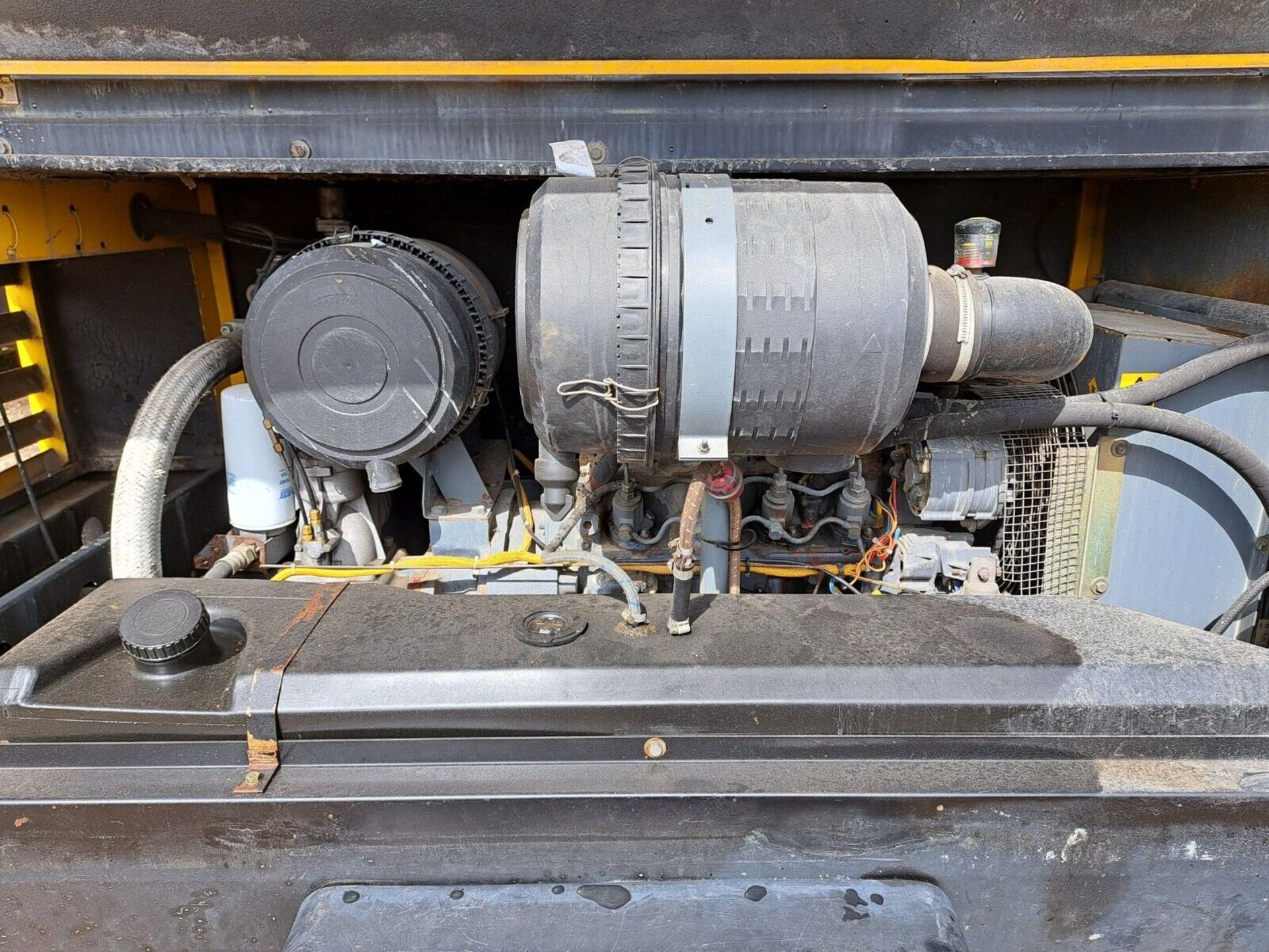 ATLAS COPCO XATS116 DIESEL COMPRESSOR 250CFM - Image 6 of 8