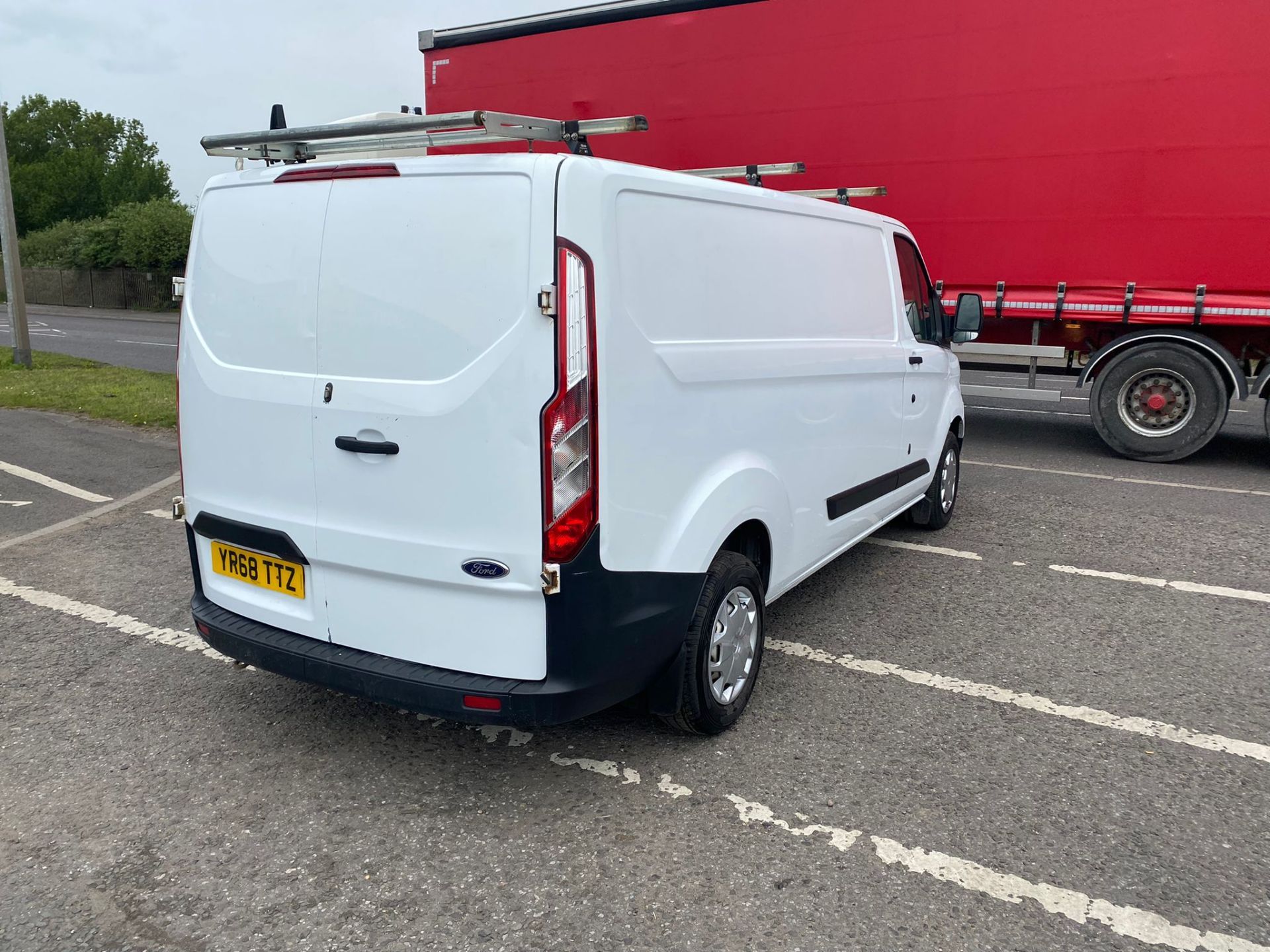 2018 68 FORD TRANSIT CUSTOM LWB PANEL VAN - 71K MILES - EURO 6 - FACELIFT. - Image 5 of 10