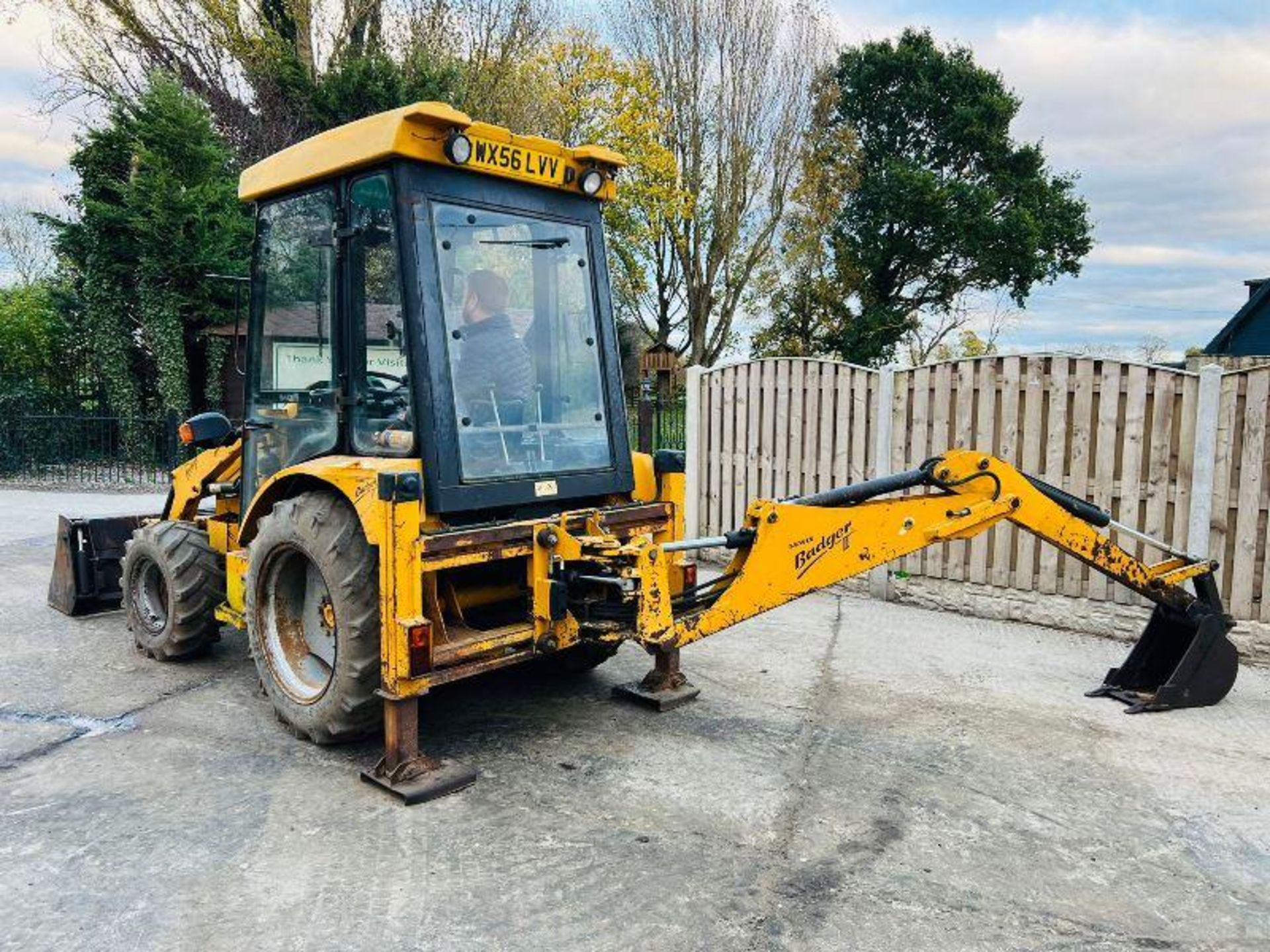 LEWIS BADGER BACKHOE LOADER * YEAR 2006 * C/W THREE IN ONE BUCKET - Bild 15 aus 15