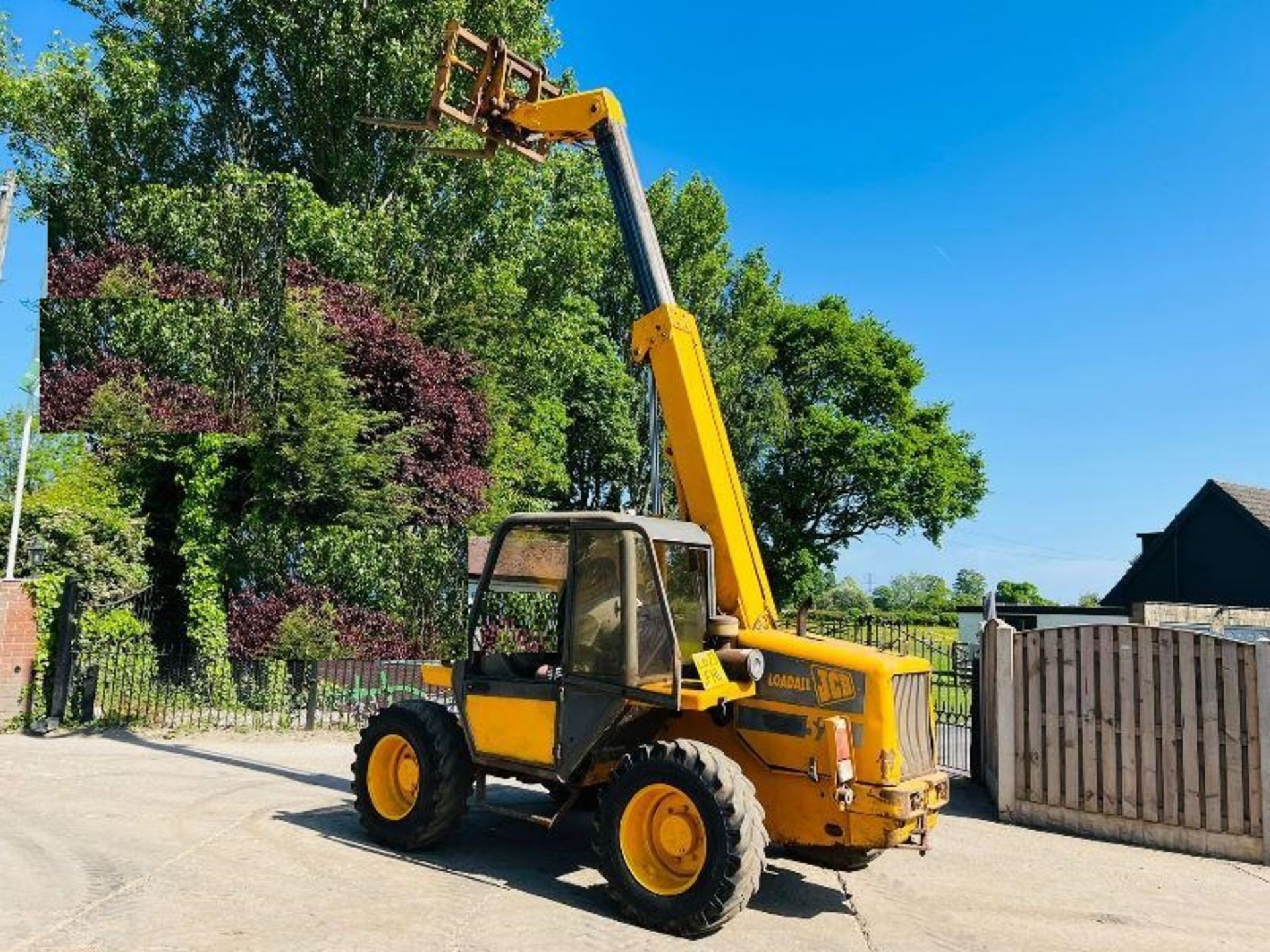 JCB 526 4WD TELEHANDLER C/W PALLET TINES - Image 10 of 13